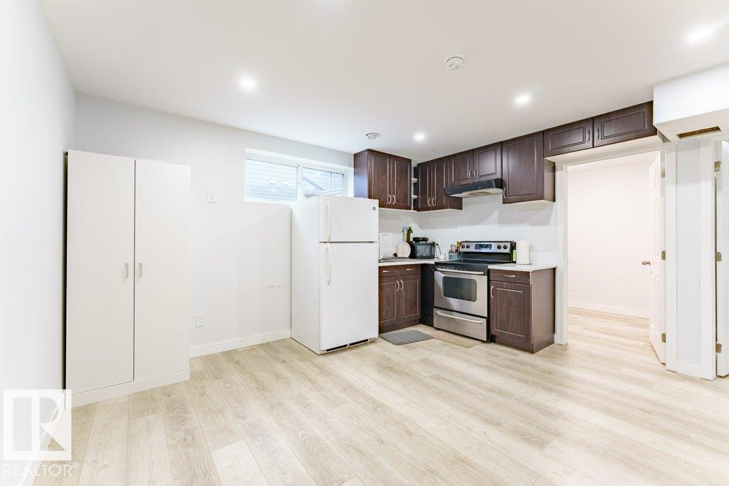 Photo 45 at 5624 19 Avenue SW, Walker, Edmonton
