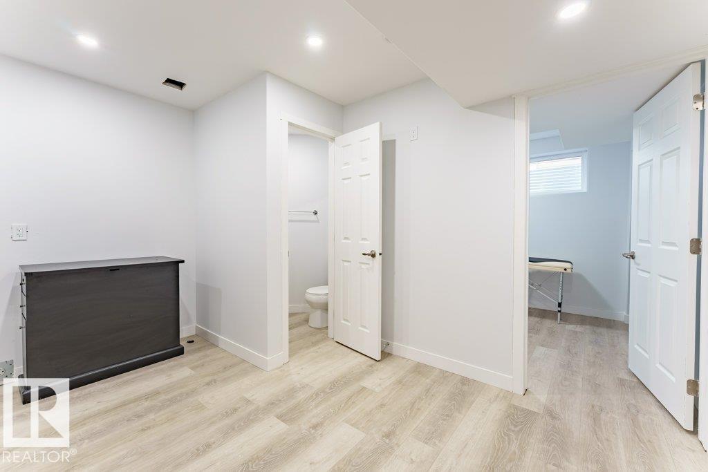 Photo 48 at 5624 19 Avenue SW, Walker, Edmonton
