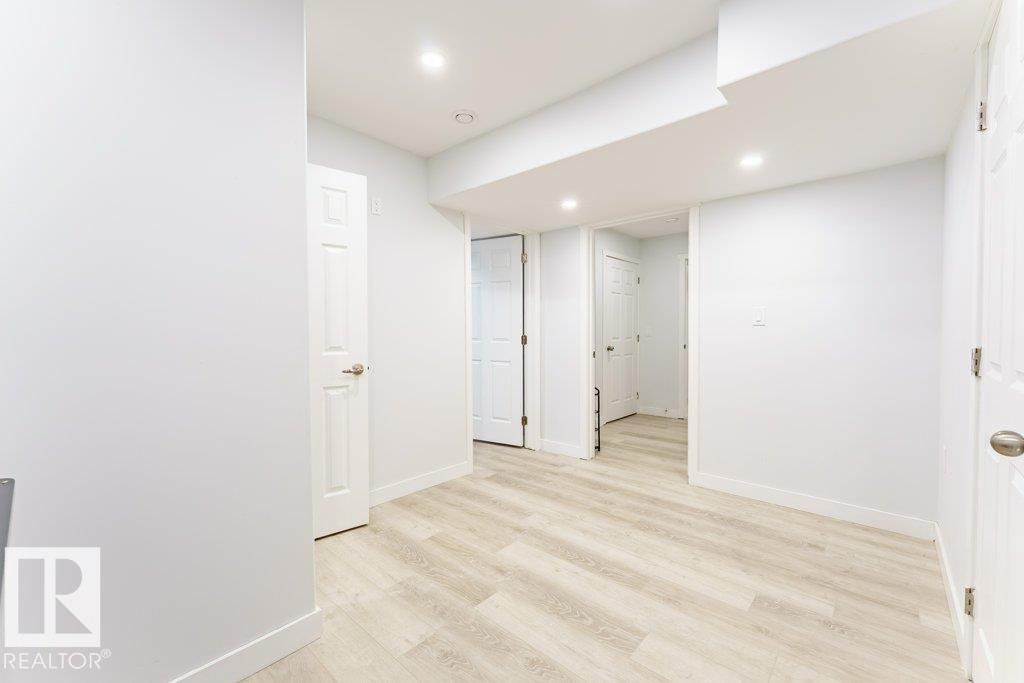Photo 49 at 5624 19 Avenue SW, Walker, Edmonton