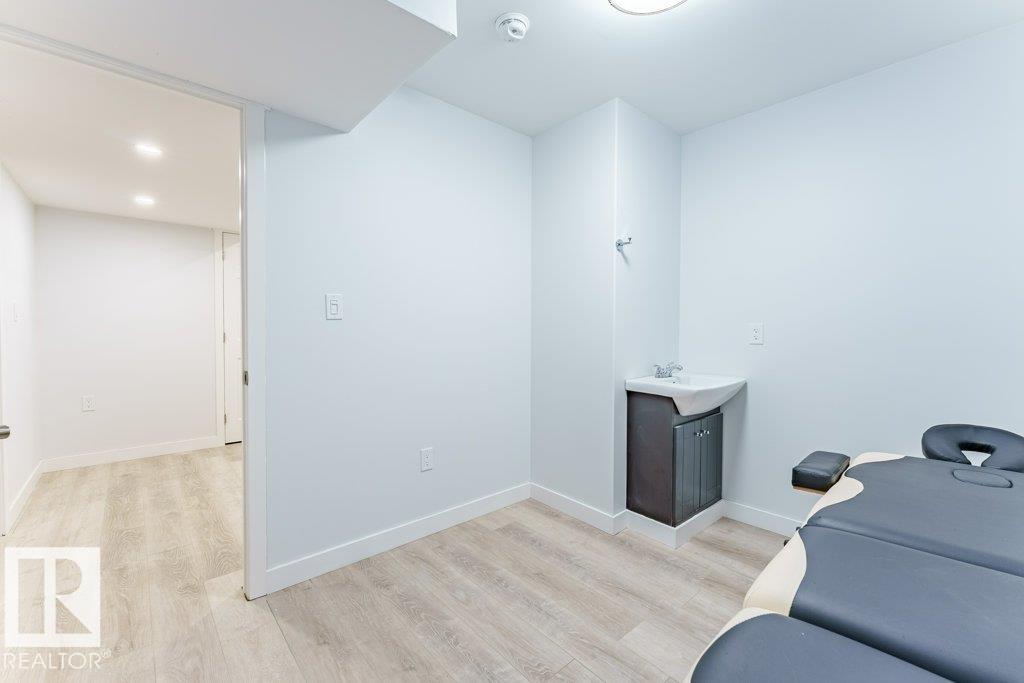 Photo 51 at 5624 19 Avenue SW, Walker, Edmonton