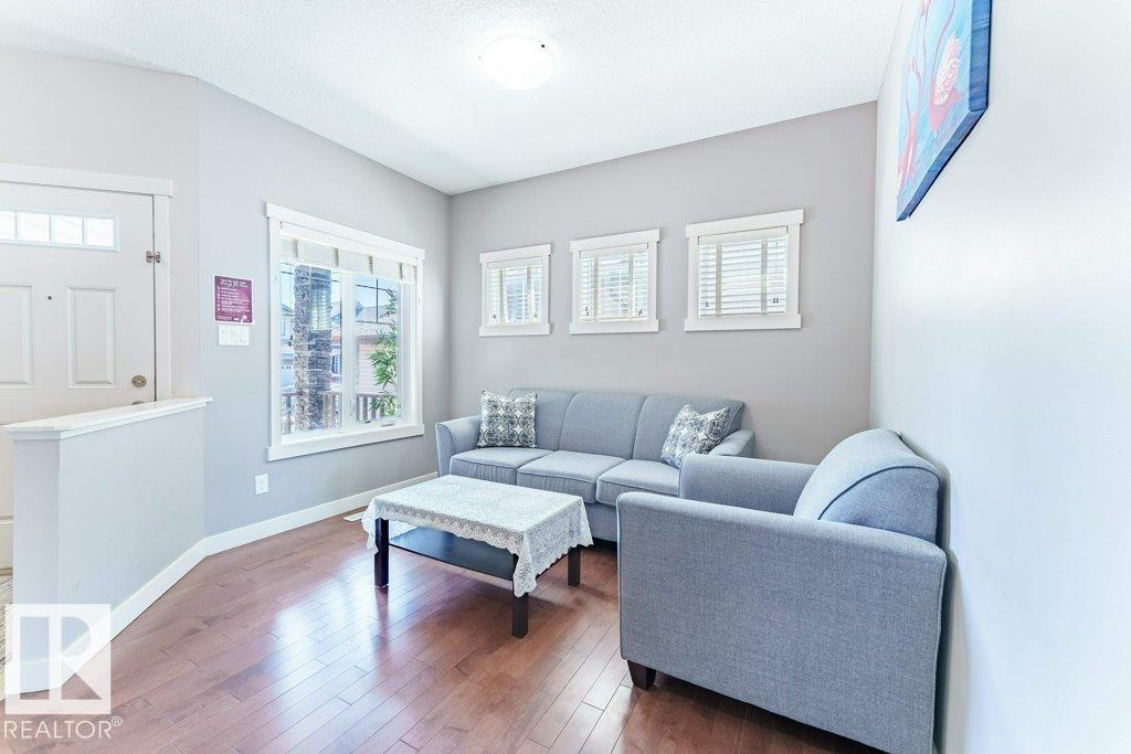Photo 9 at 5624 19 Avenue SW, Walker, Edmonton