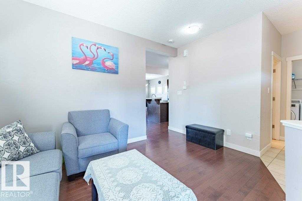 Photo 10 at 5624 19 Avenue SW, Walker, Edmonton