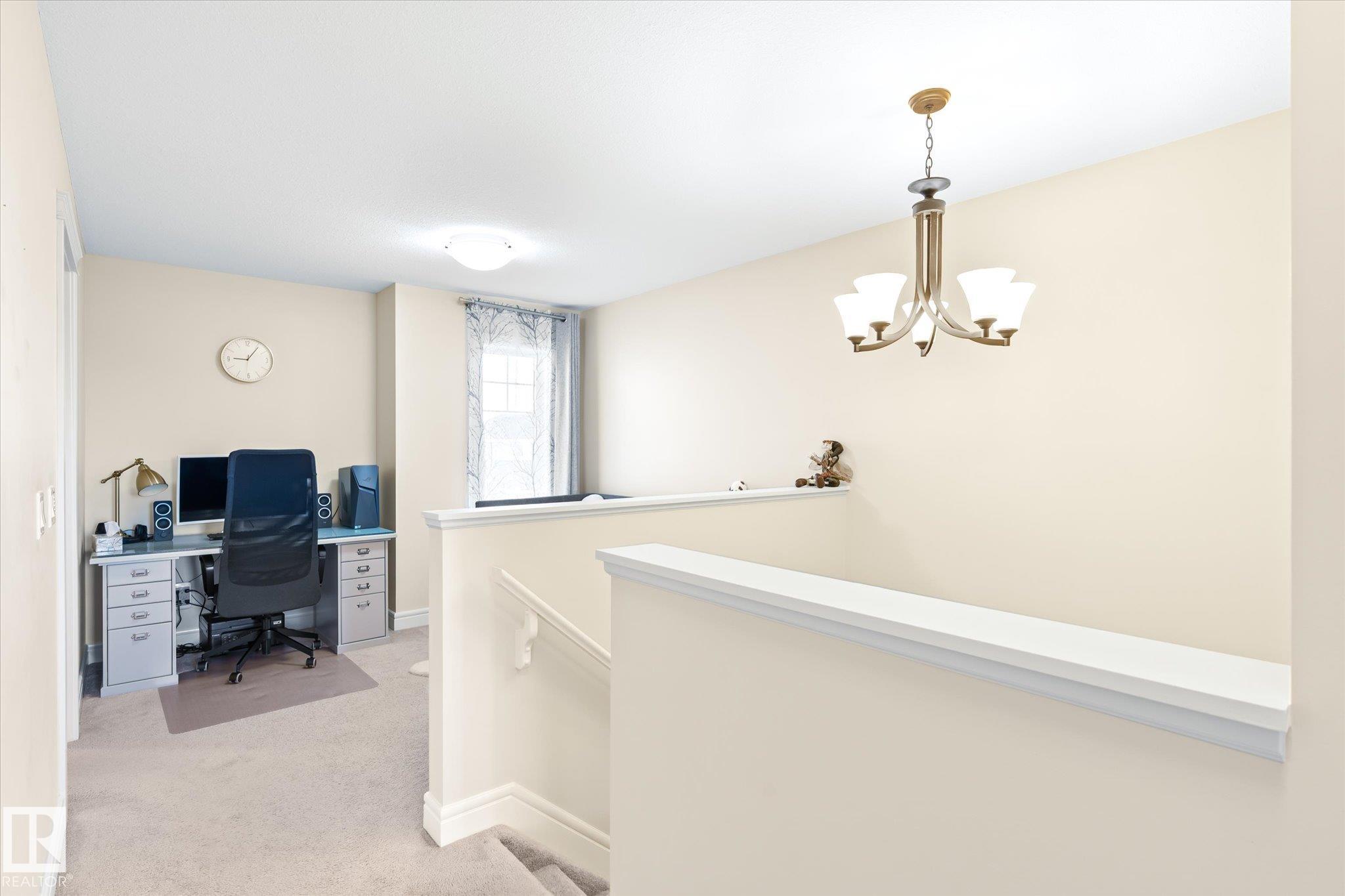 https://zimg.paragon.ice.com/ParagonImages/Property/PM/RAE/225400103/17/0/0/cb2b0637f4dcce786ee0b2a679146dd1/1/ebc7a3a2cab5c01378354ed1bdb5d69f/225400103-2ac58af1-aa13-4be8-b668-2550d80c5da9.JPG