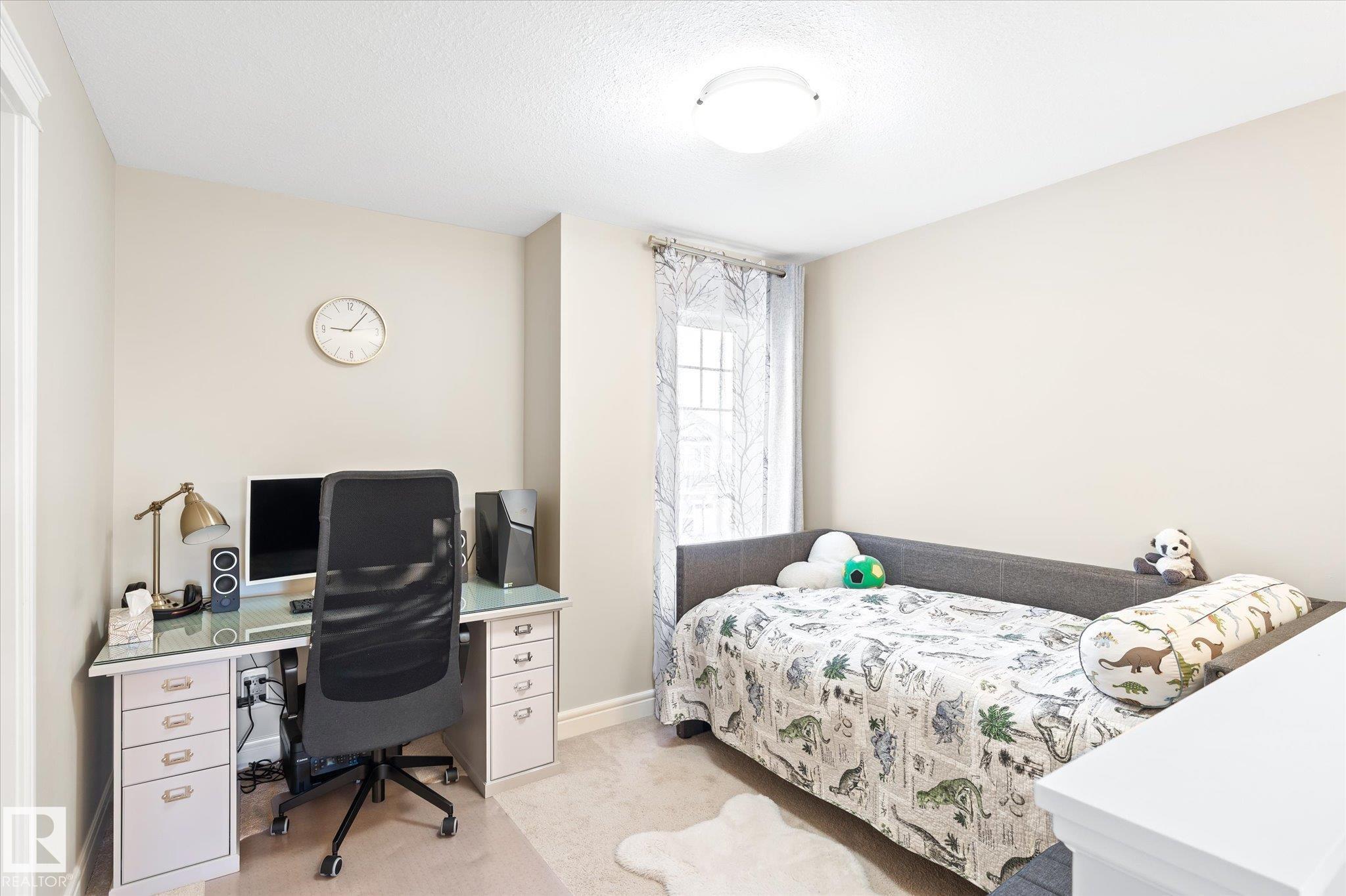 https://zimg.paragon.ice.com/ParagonImages/Property/PM/RAE/225400103/18/0/0/a5c3ebeec33dd201982af75bfaf2a99e/1/ebc7a3a2cab5c01378354ed1bdb5d69f/225400103-8426f1b1-e059-41c8-a2b6-6d4edad060df.JPG