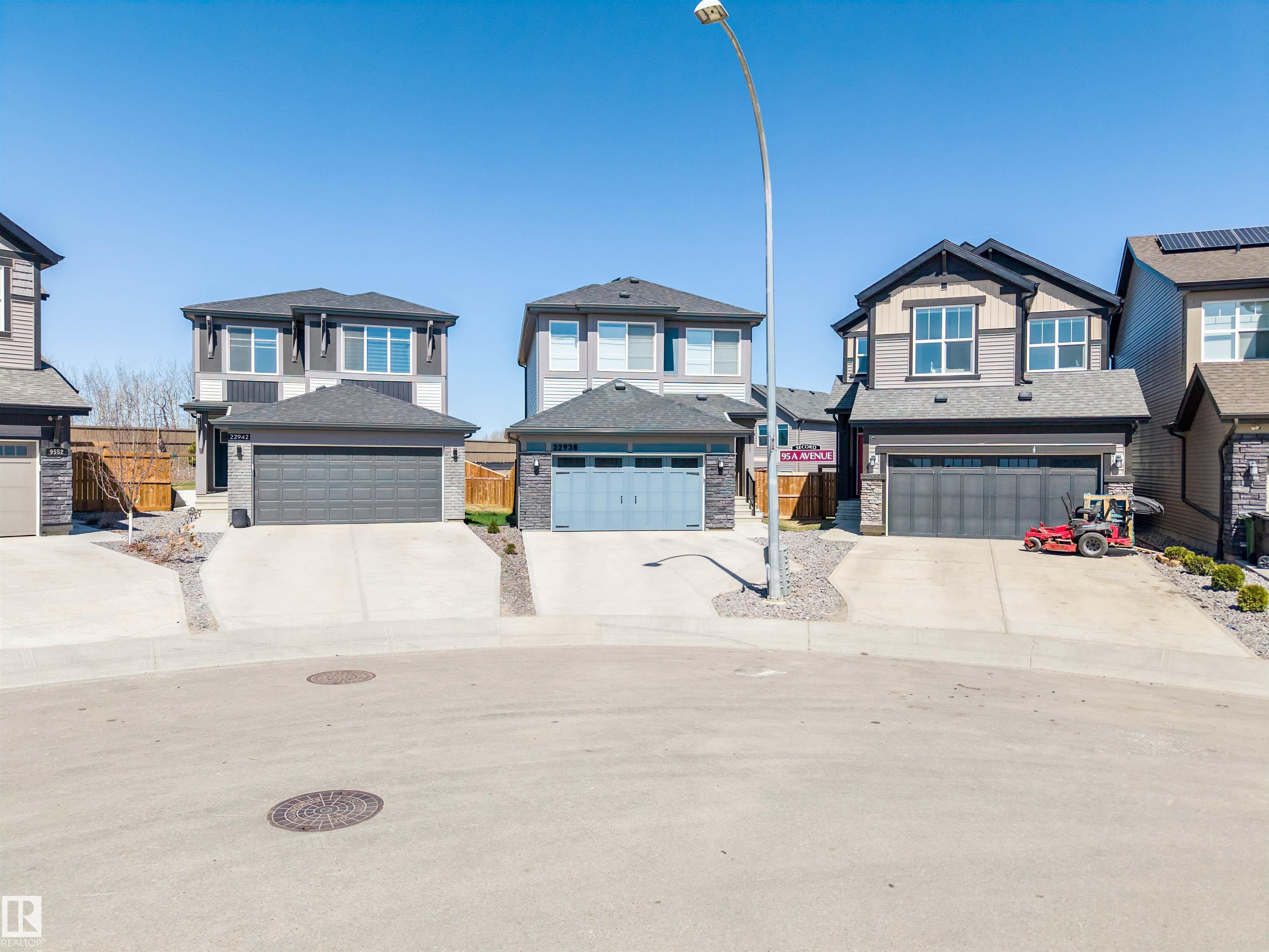 22938 95a Avenue NW, Secord, Edmonton