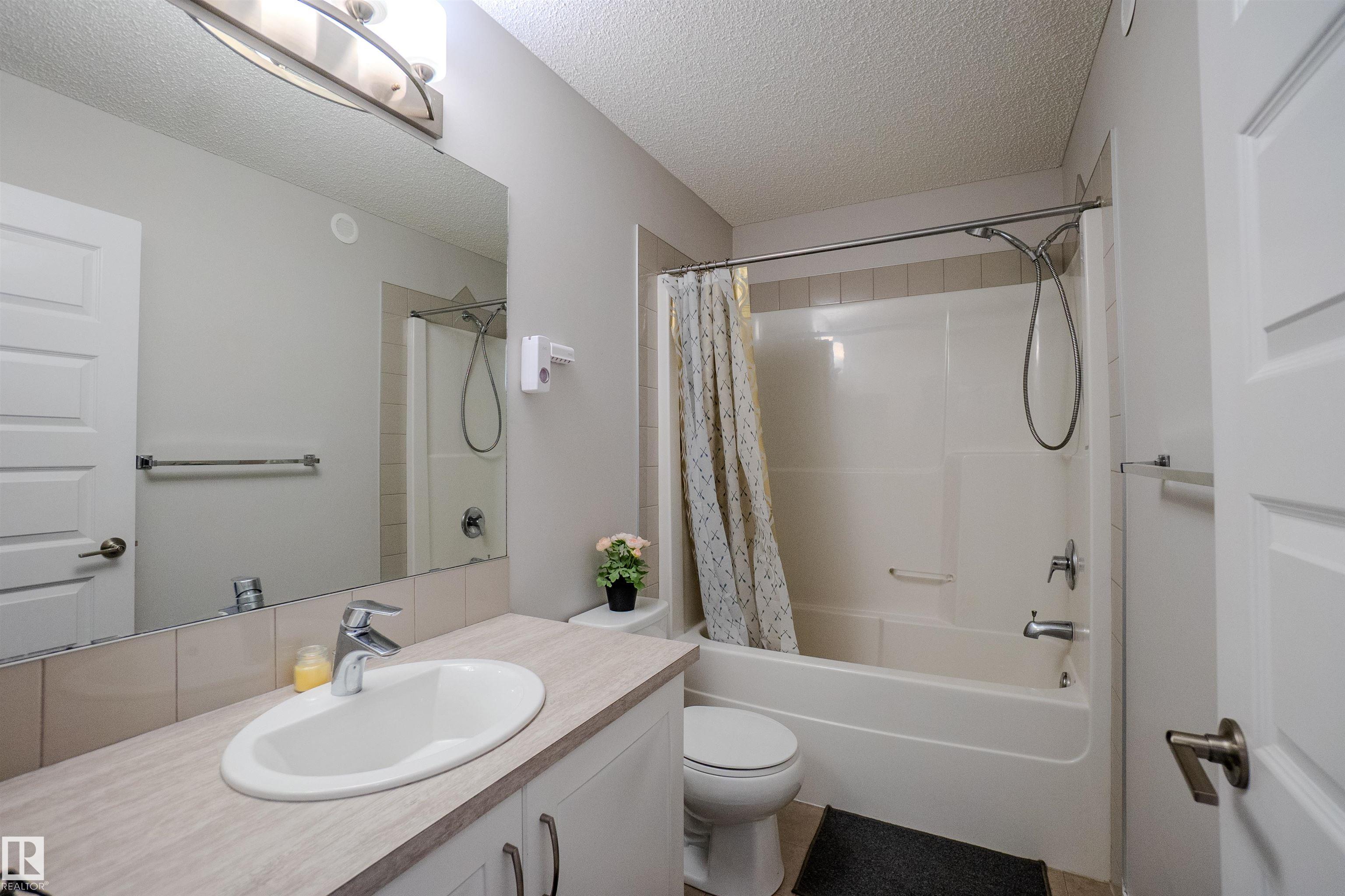 Photo 18 at 1766 Dumont Crescent SW, Desrochers Area, Edmonton