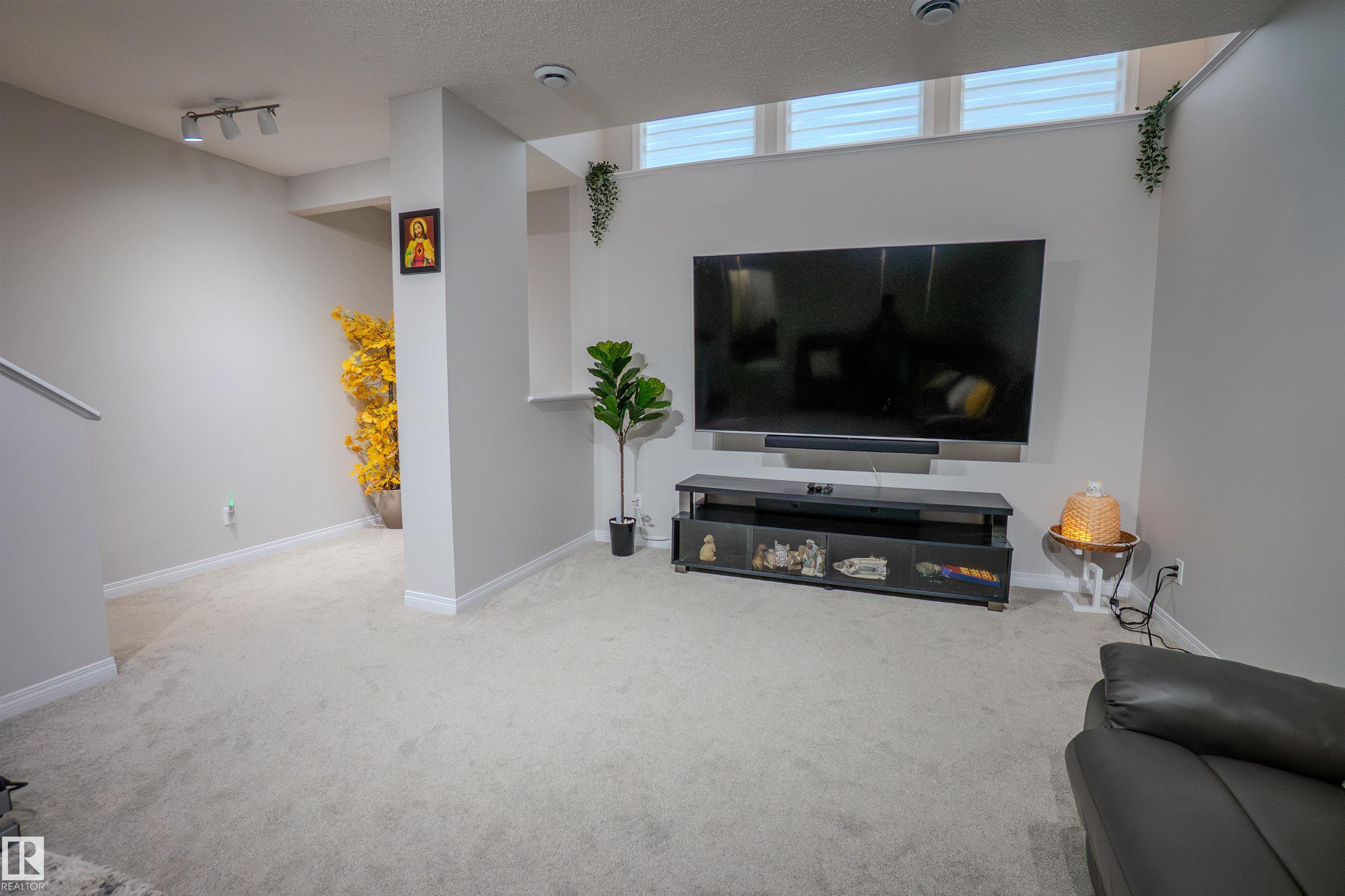 Photo 31 at 1766 Dumont Crescent SW, Desrochers Area, Edmonton