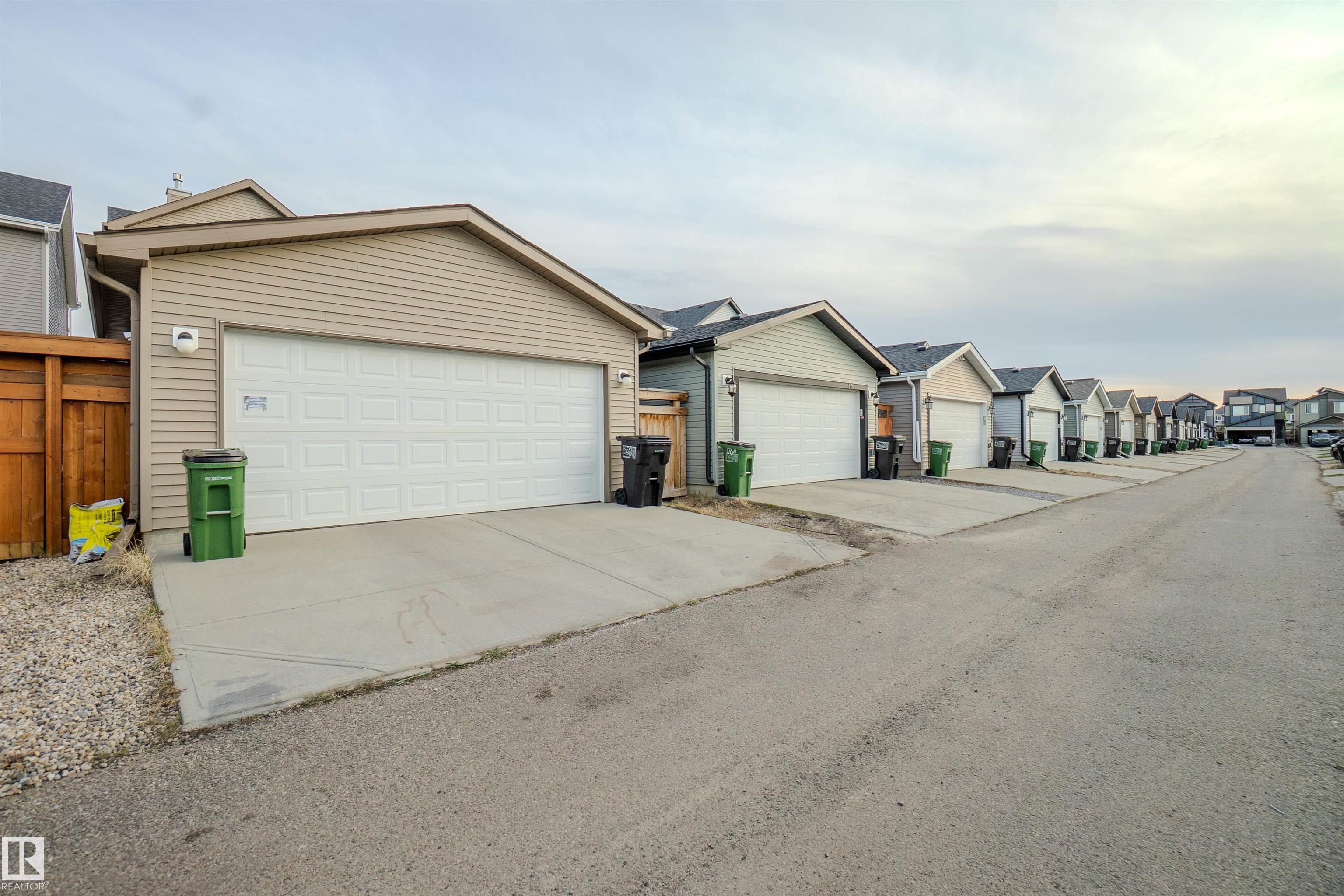 Photo 35 at 1766 Dumont Crescent SW, Desrochers Area, Edmonton