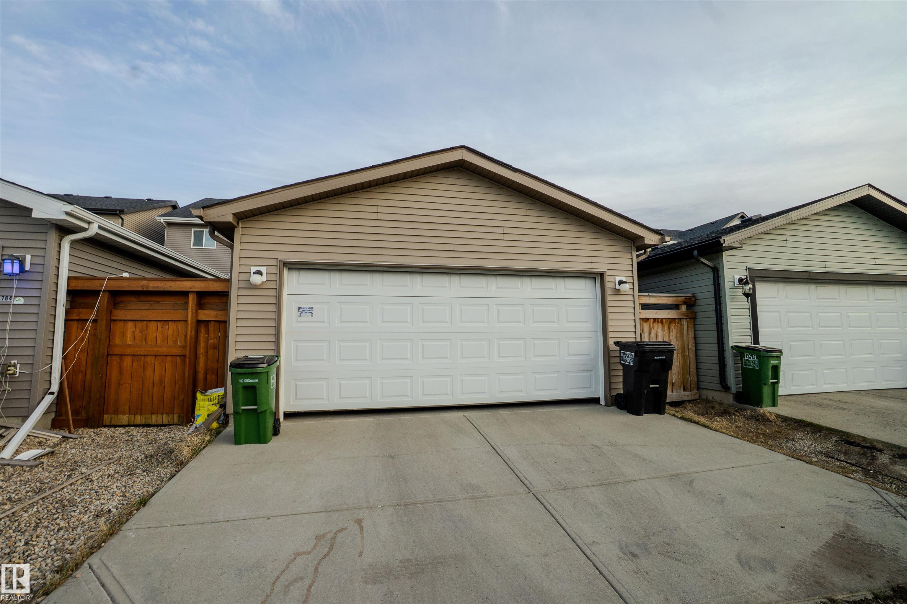 Photo 36 at 1766 Dumont Crescent SW, Desrochers Area, Edmonton