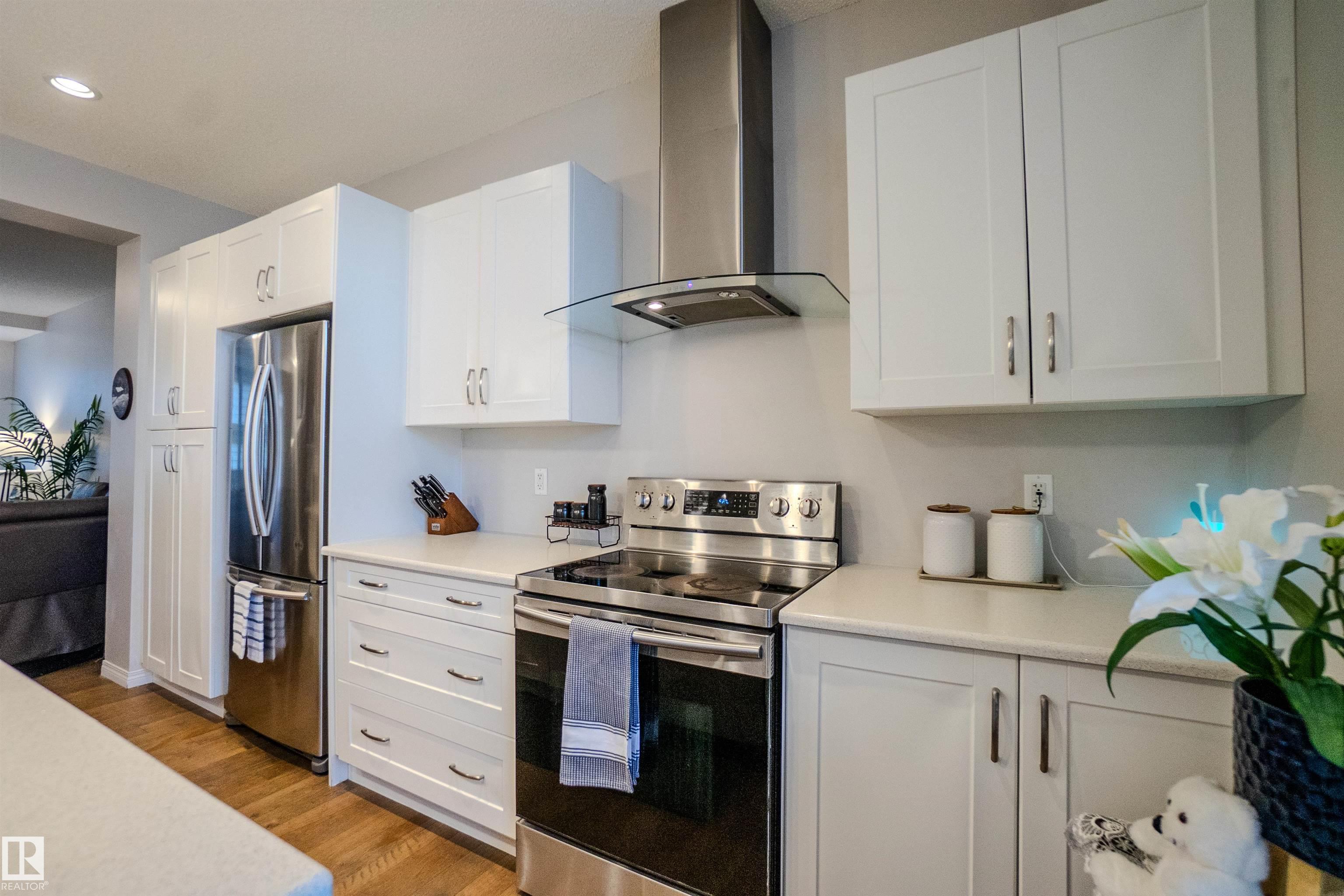 Photo 7 at 1766 Dumont Crescent SW, Desrochers Area, Edmonton