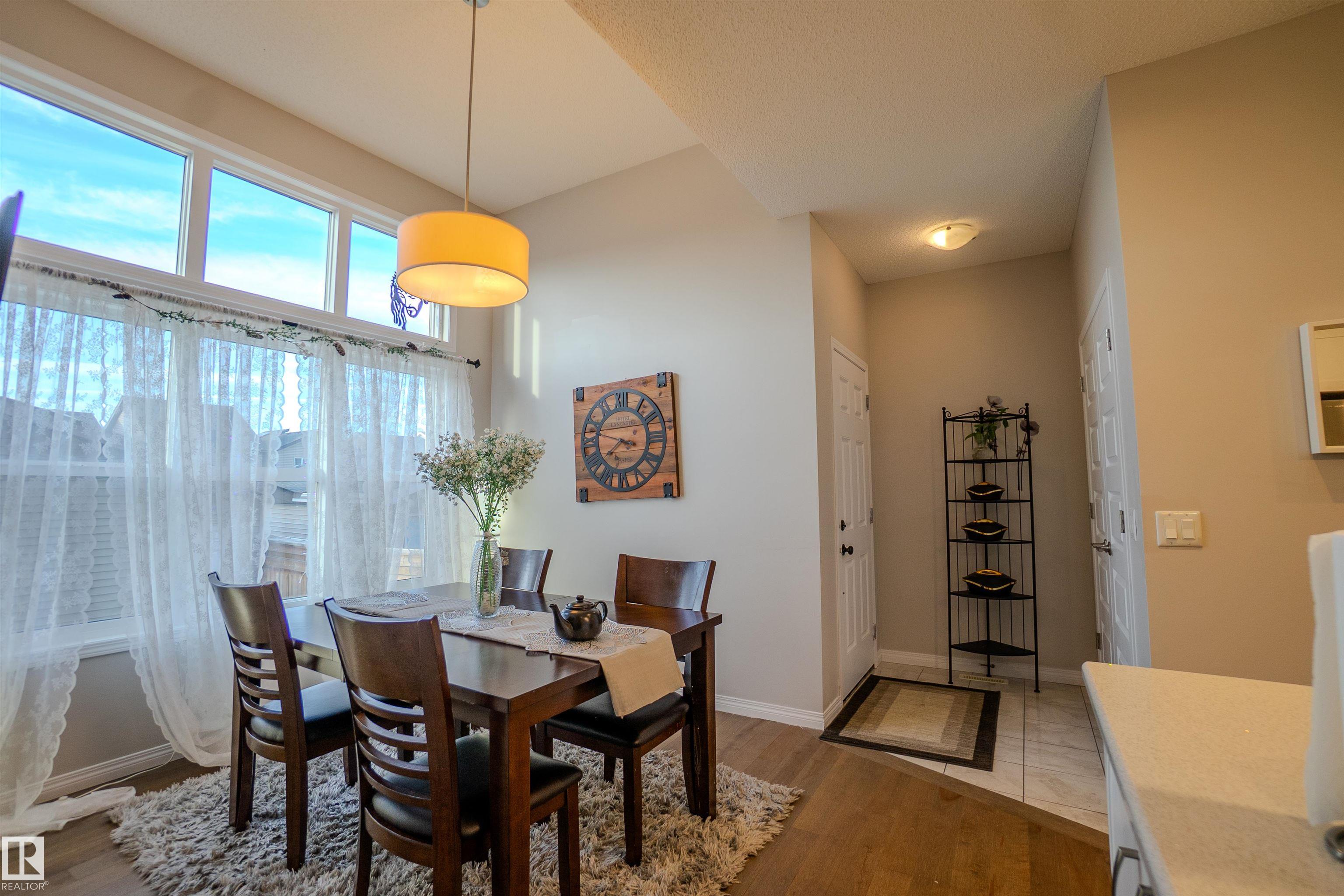 Photo 10 at 1766 Dumont Crescent SW, Desrochers Area, Edmonton