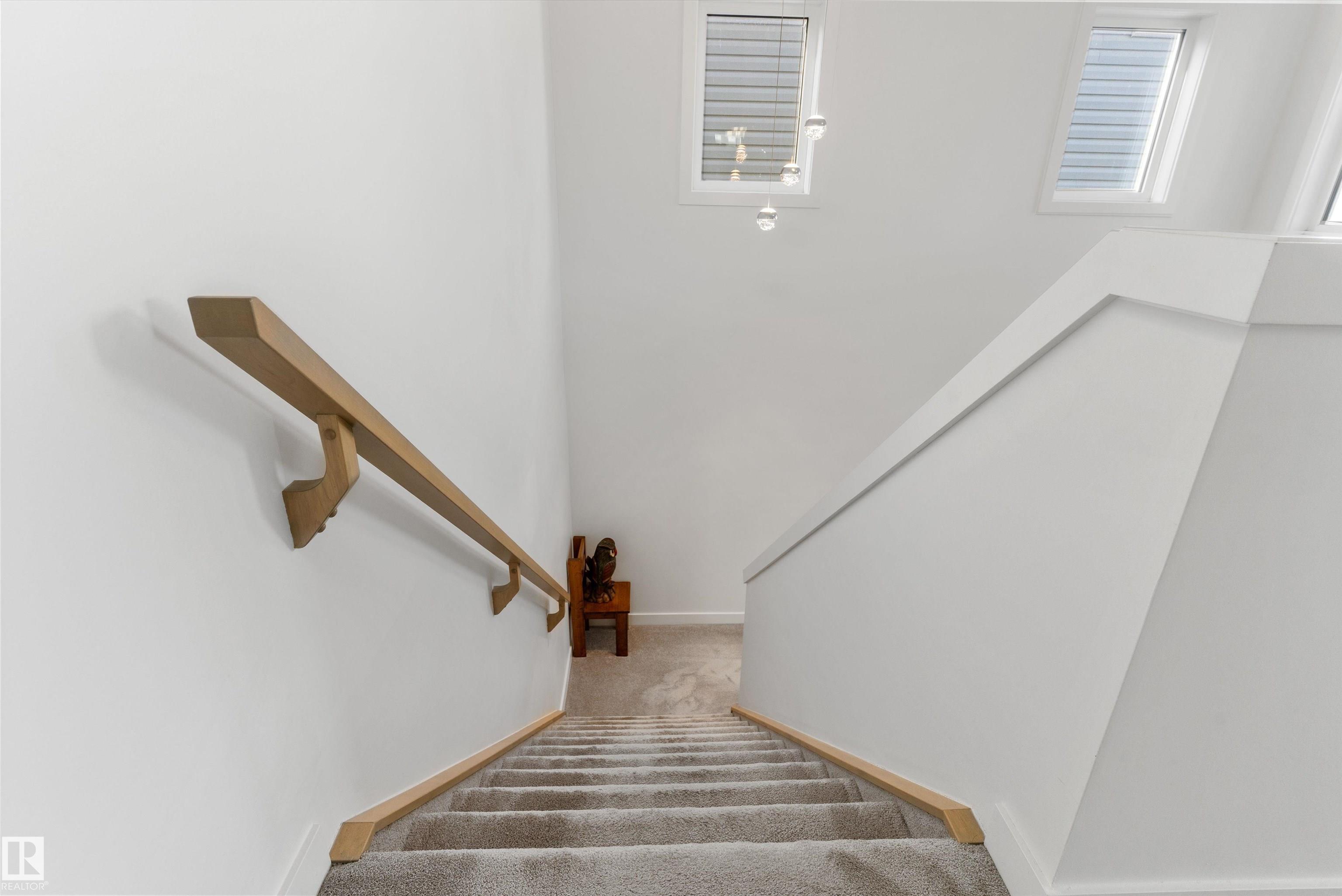 https://zimg.paragon.ice.com/ParagonImages/Property/PM/RAE/225400112/19/0/0/c942430101fa2824cc3e82db7b57f9bc/1/90df92ab24c491abb57a7ac6a3a01962/225400112-D99C1250-3EB8-4613-A339-4D6B721C1D1B.JPG