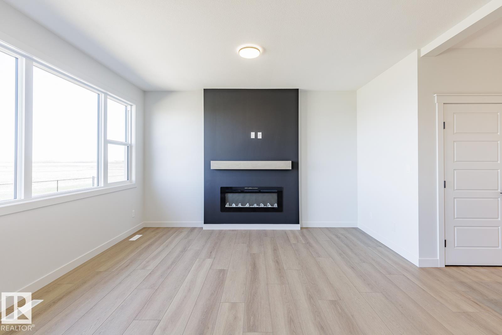 Photo 12 at 286 Lodge Pole Place, Woodbend, Leduc