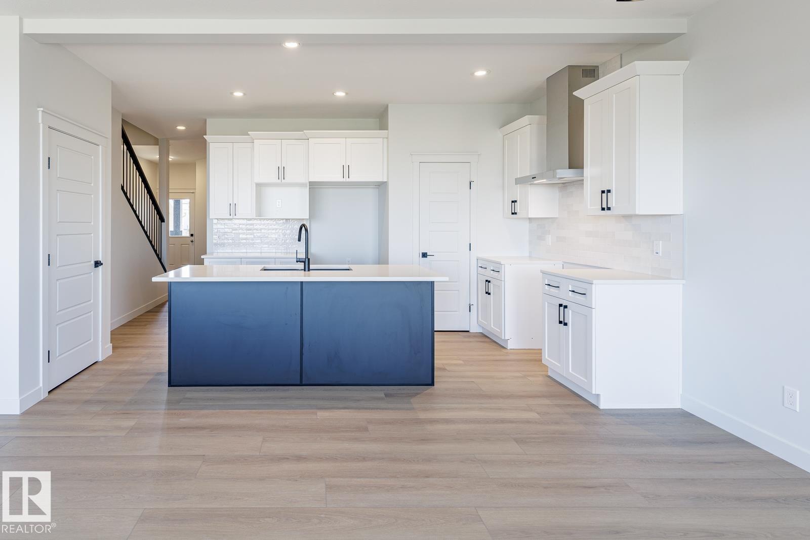 Photo 10 at 286 Lodge Pole Place, Woodbend, Leduc
