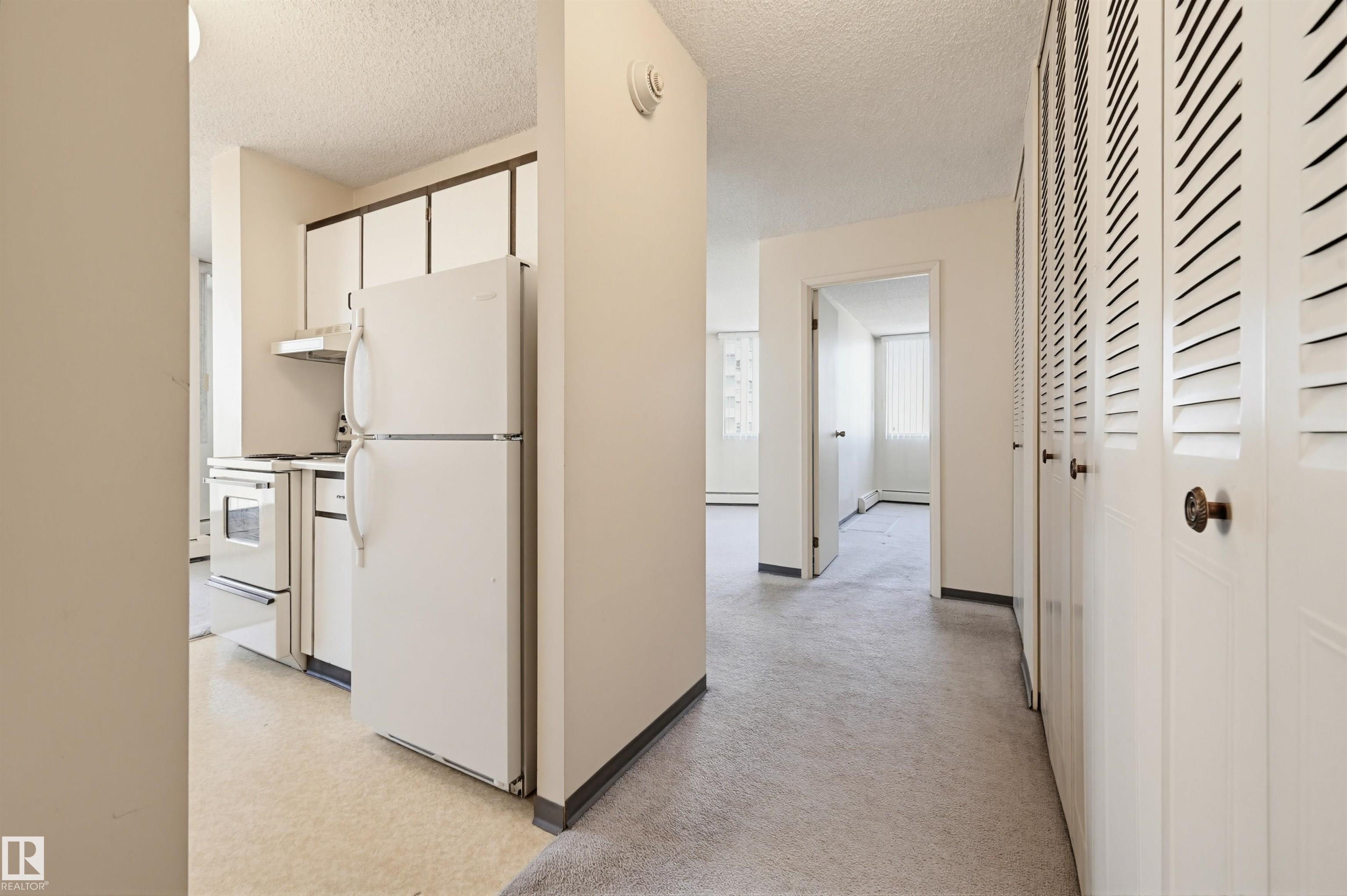 https://zimg.paragon.ice.com/ParagonImages/Property/PM/RAE/225400132/10/0/0/0306acad6cea753dba3c7e80400715c9/1/f29ac797a4eaed559cee344b1039c53c/225400132-ce1412a9-e30e-4f04-8365-9b62a0ff24b6.JPG
