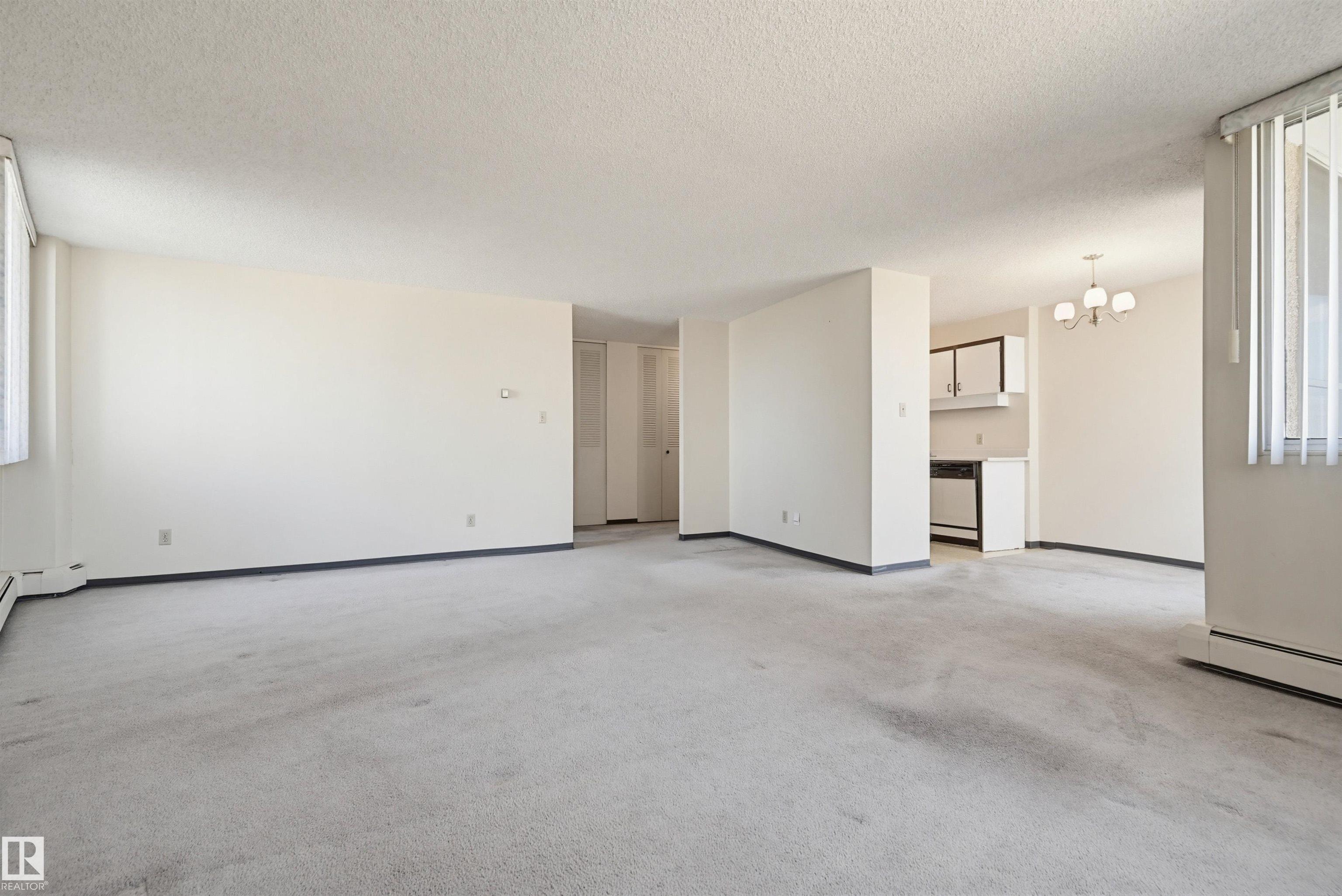 Picture for #701 12141 JASPER AV NW