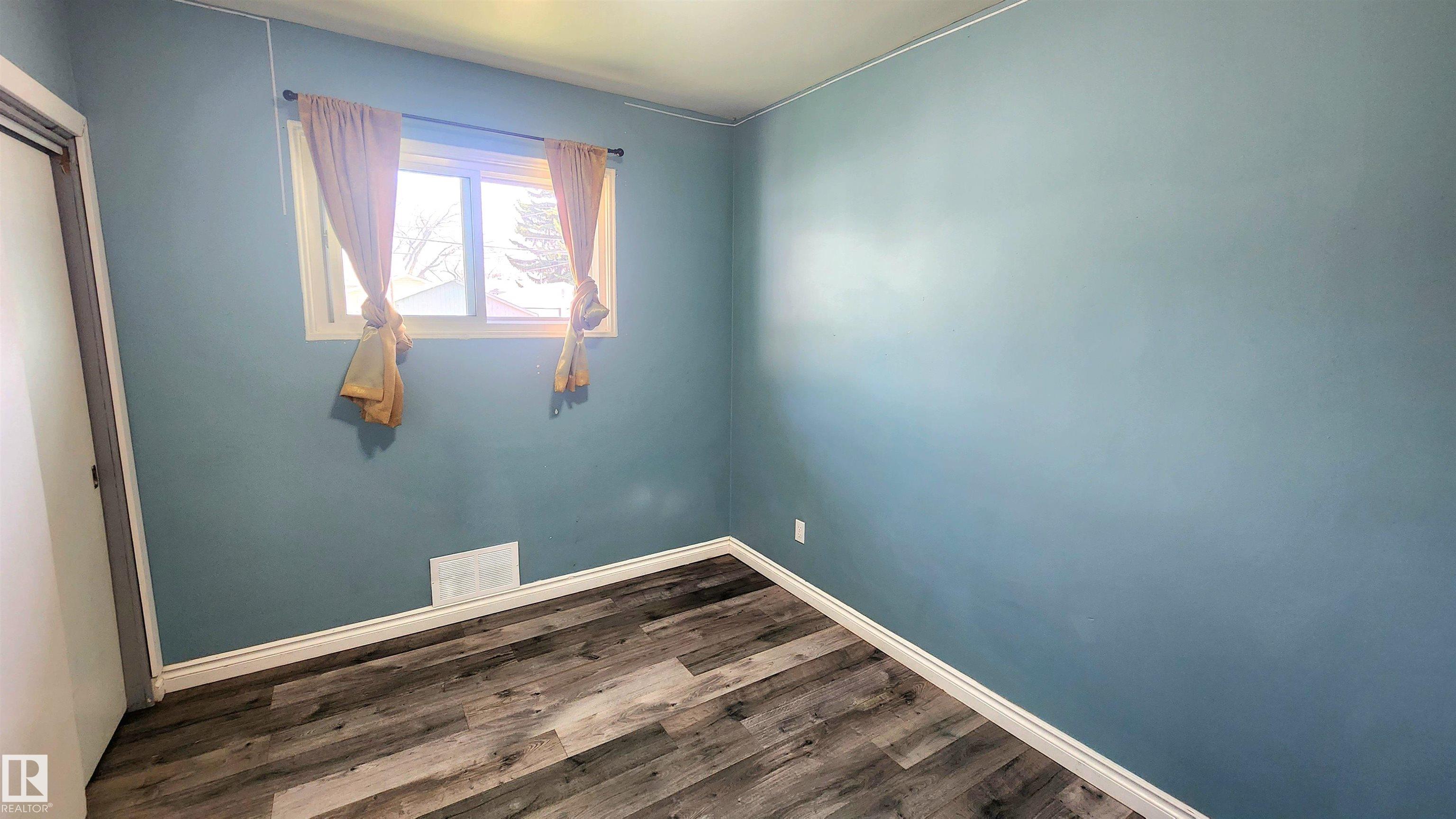 Photo 20 at 12139 81 Street NW, Eastwood, Edmonton