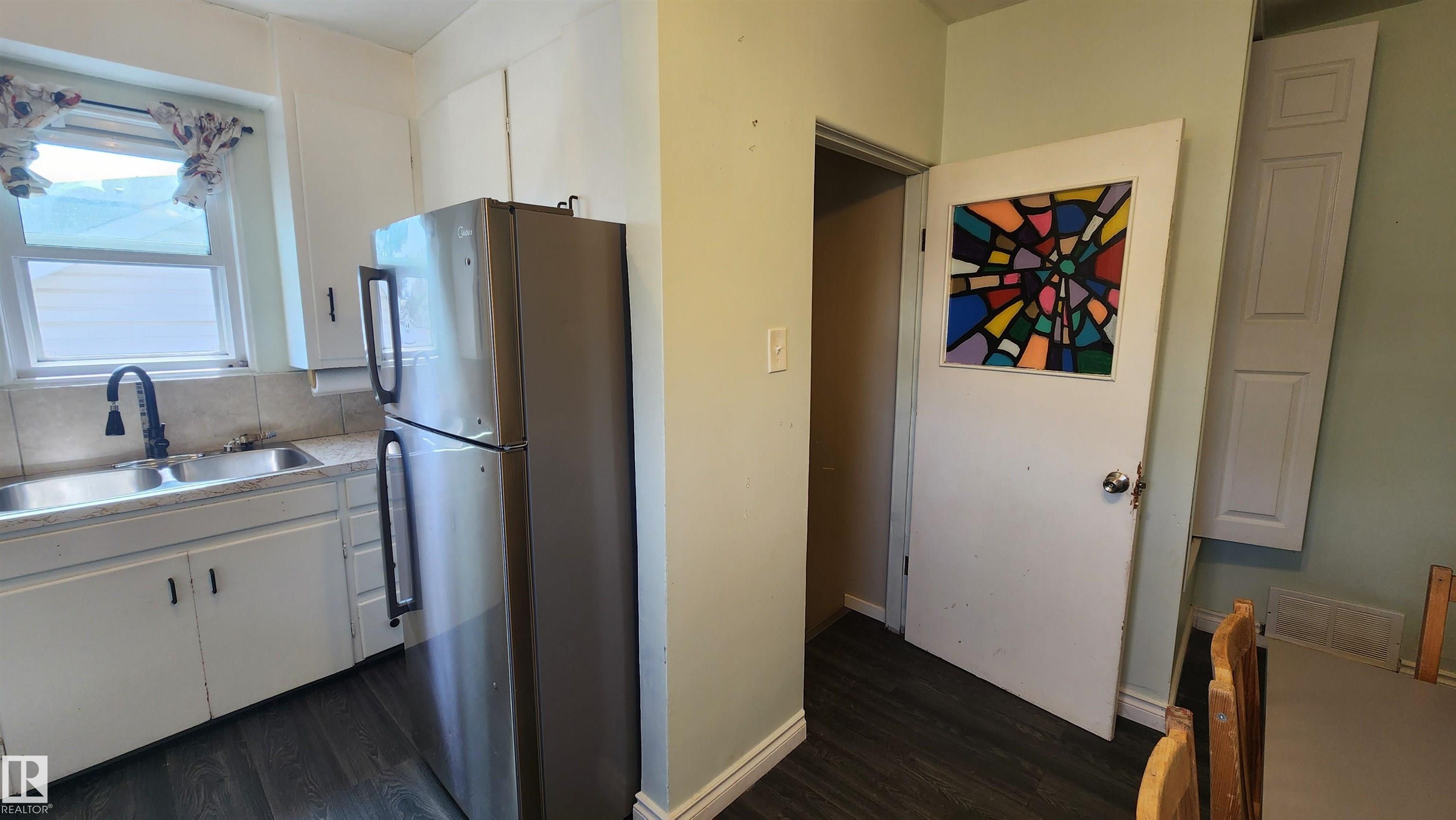 Photo 7 at 12139 81 Street NW, Eastwood, Edmonton