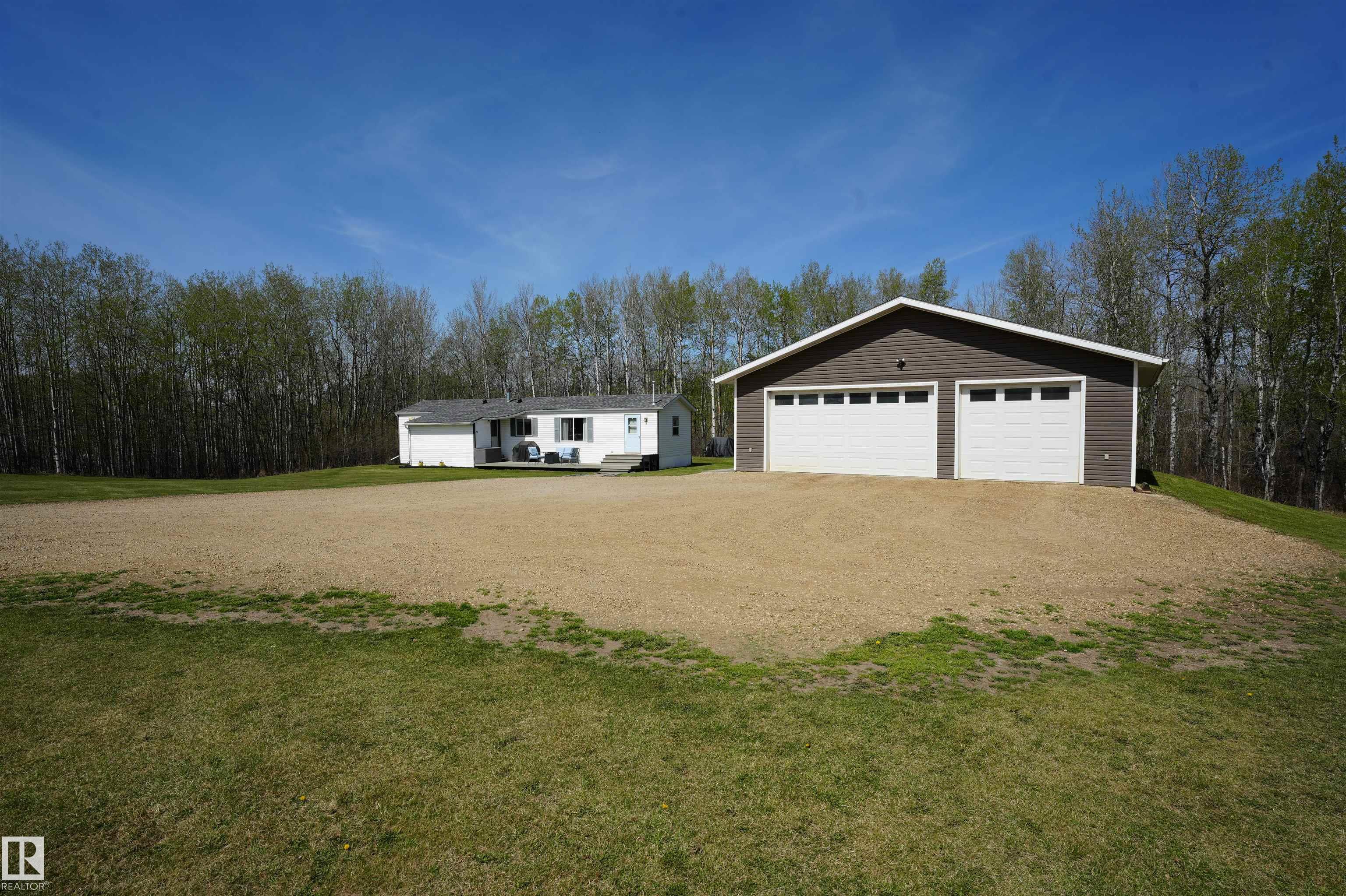 11 - 27420 Twp Road 544, None, Rural Sturgeon County
