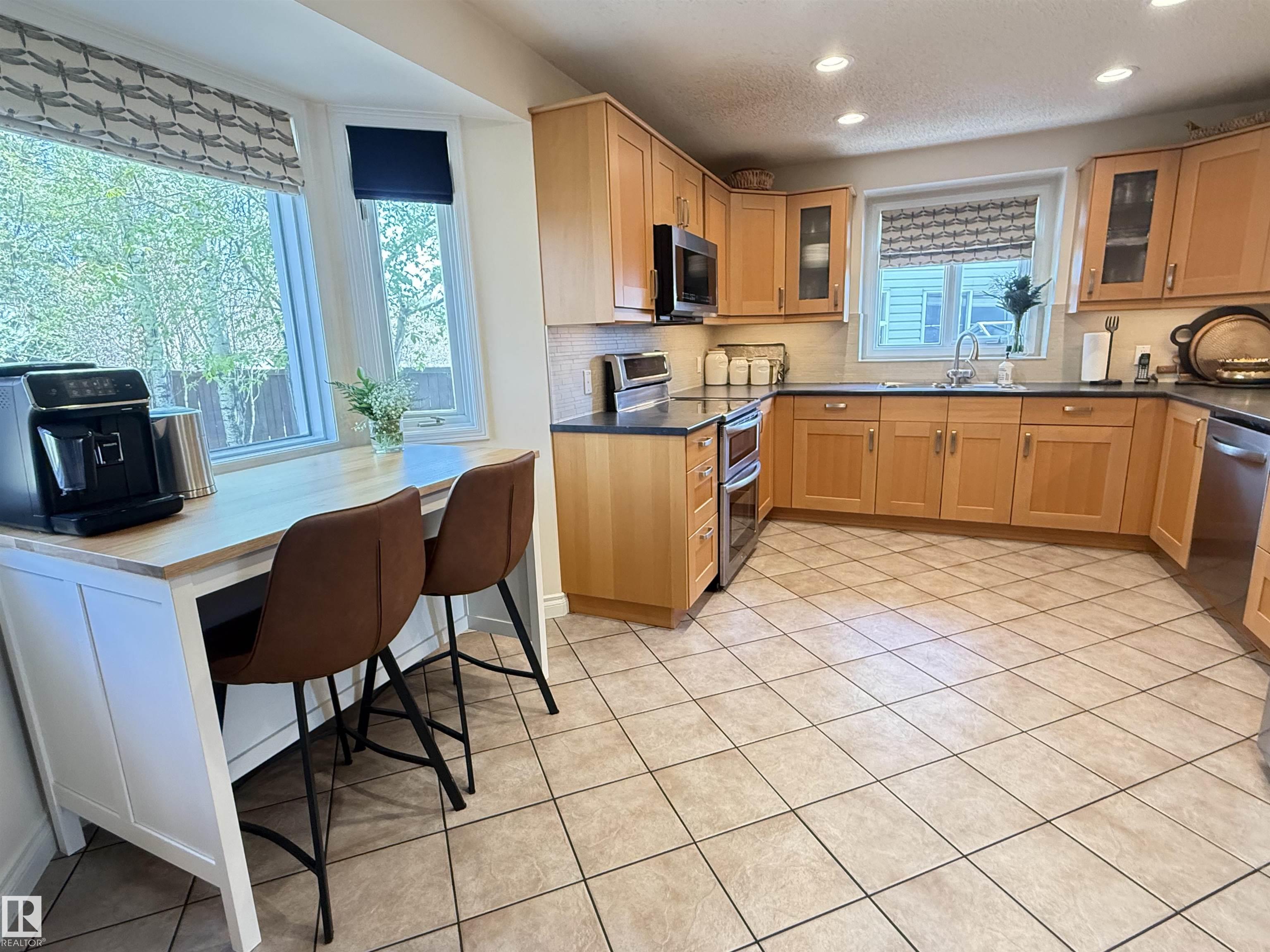 Photo 9 at 13 Canyon Drive, Clover Bar Ranch, Sherwood Park