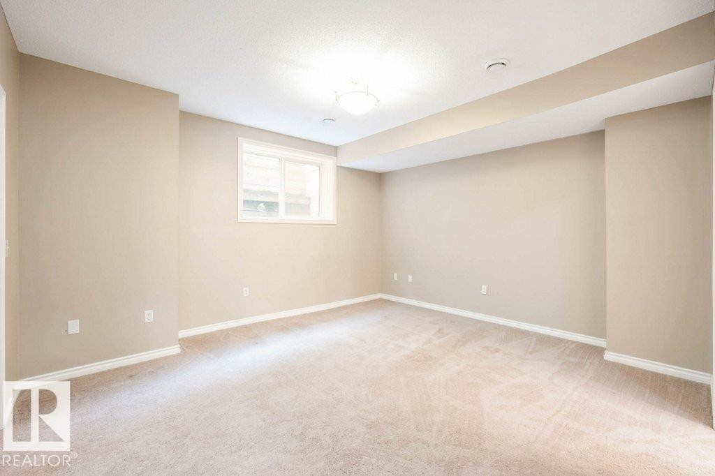 Photo 26 at 59 - 3010 33 Avenue NW, Silver Berry, Edmonton