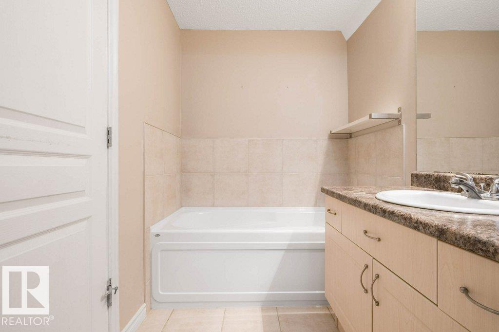 Photo 29 at 59 - 3010 33 Avenue NW, Silver Berry, Edmonton