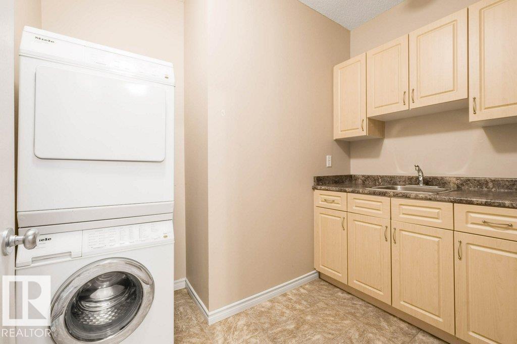 Photo 31 at 59 - 3010 33 Avenue NW, Silver Berry, Edmonton