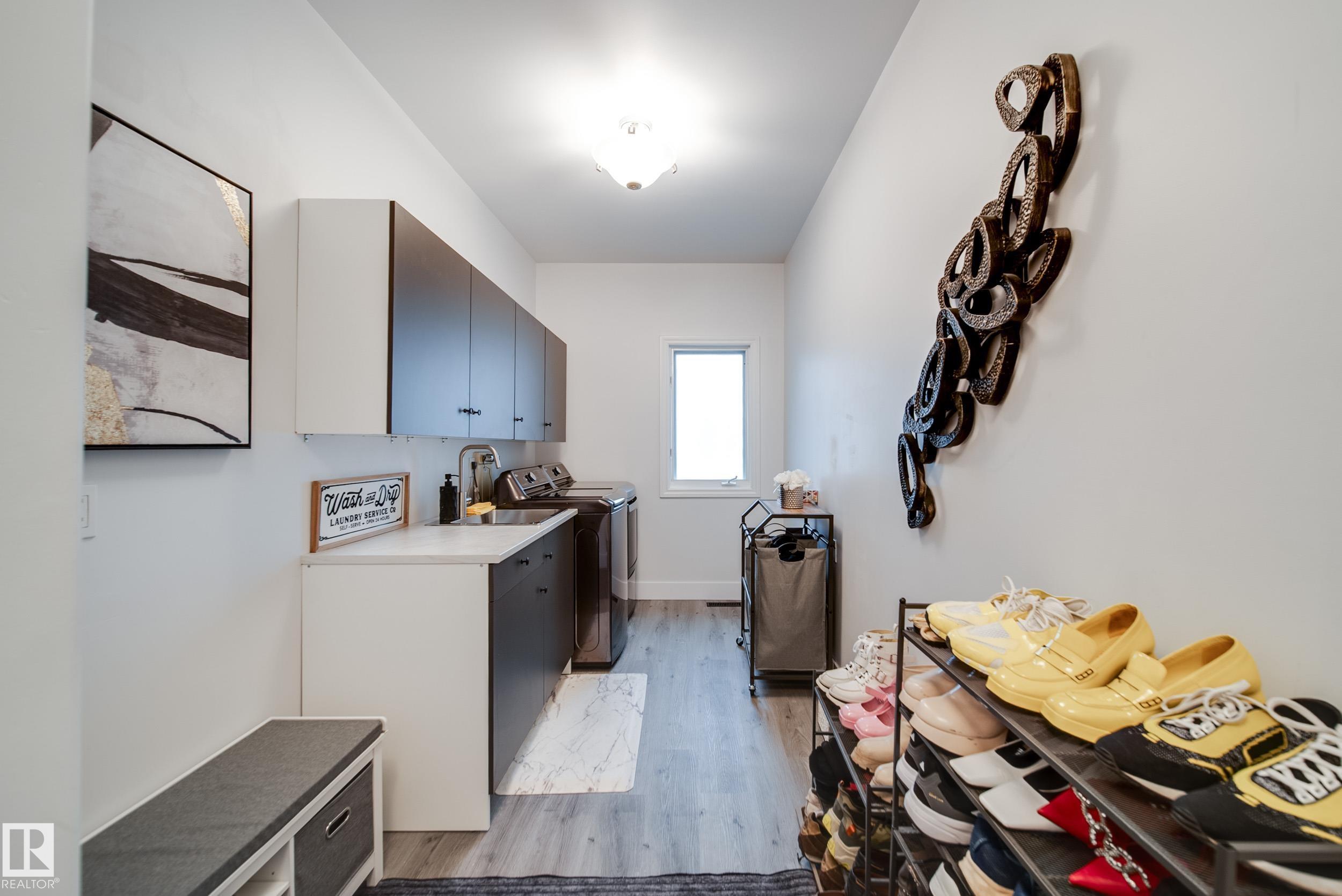 https://zimg.paragon.ice.com/ParagonImages/Property/PM/RAE/225400151/50/0/0/f253b7ad58d71ec8ae67726189c7c0b7/1/3f7ca5edde926578197022e8b7d6af90/225400151-0ADFF438-D7C1-40B7-8187-D7C64E0BD124.JPG