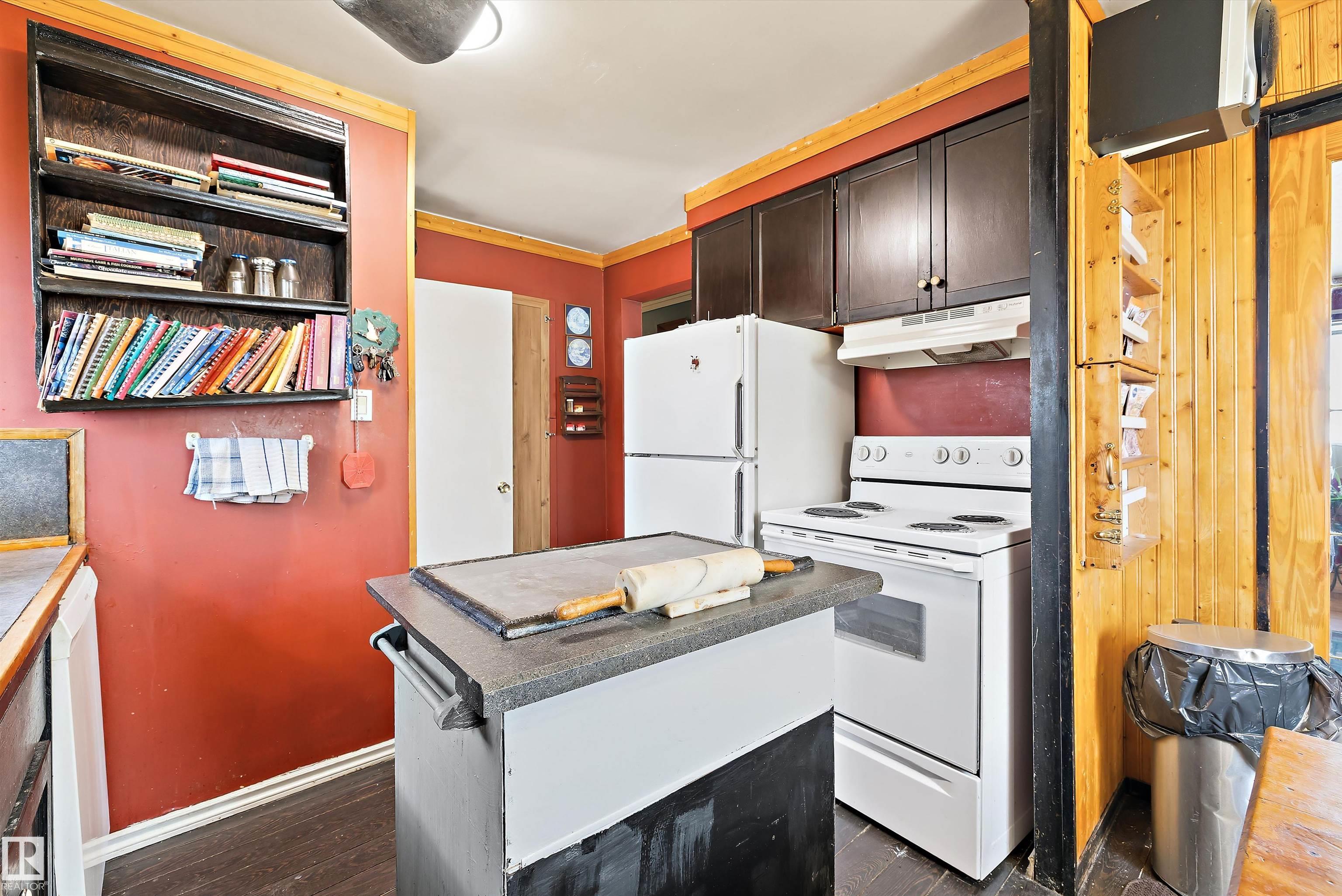 Photo 11 at 13508 111 Street NW, Rosslyn, Edmonton