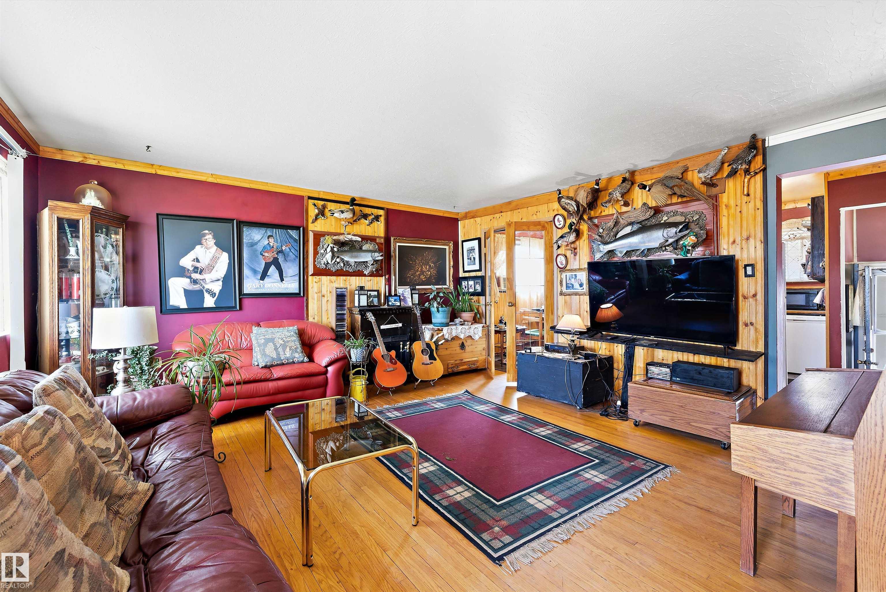 13508 111 Street NW, Rosslyn, Edmonton