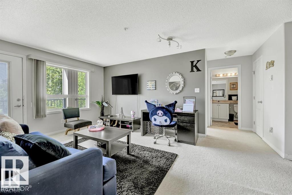 https://zimg.paragon.ice.com/ParagonImages/Property/PM/RAE/225400154/12/0/0/54182fbaf2418b735b8908a7330b974c/1/bb91198deb65f27d087d32f6e81b5a54/225400154-6e466727-680d-4380-91ba-7c1280e07487.JPG