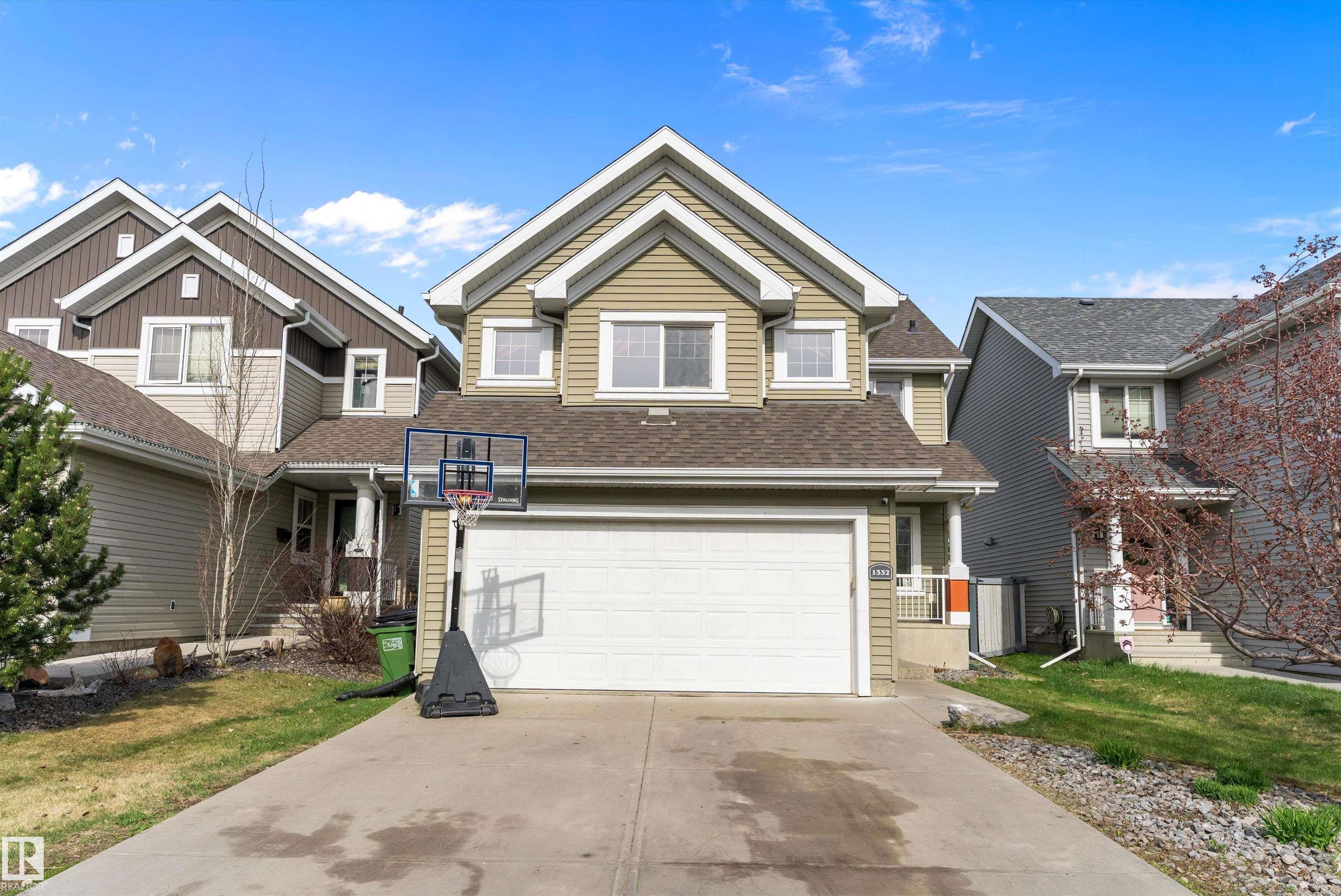 1332 72 Street SW, Summerside, Edmonton