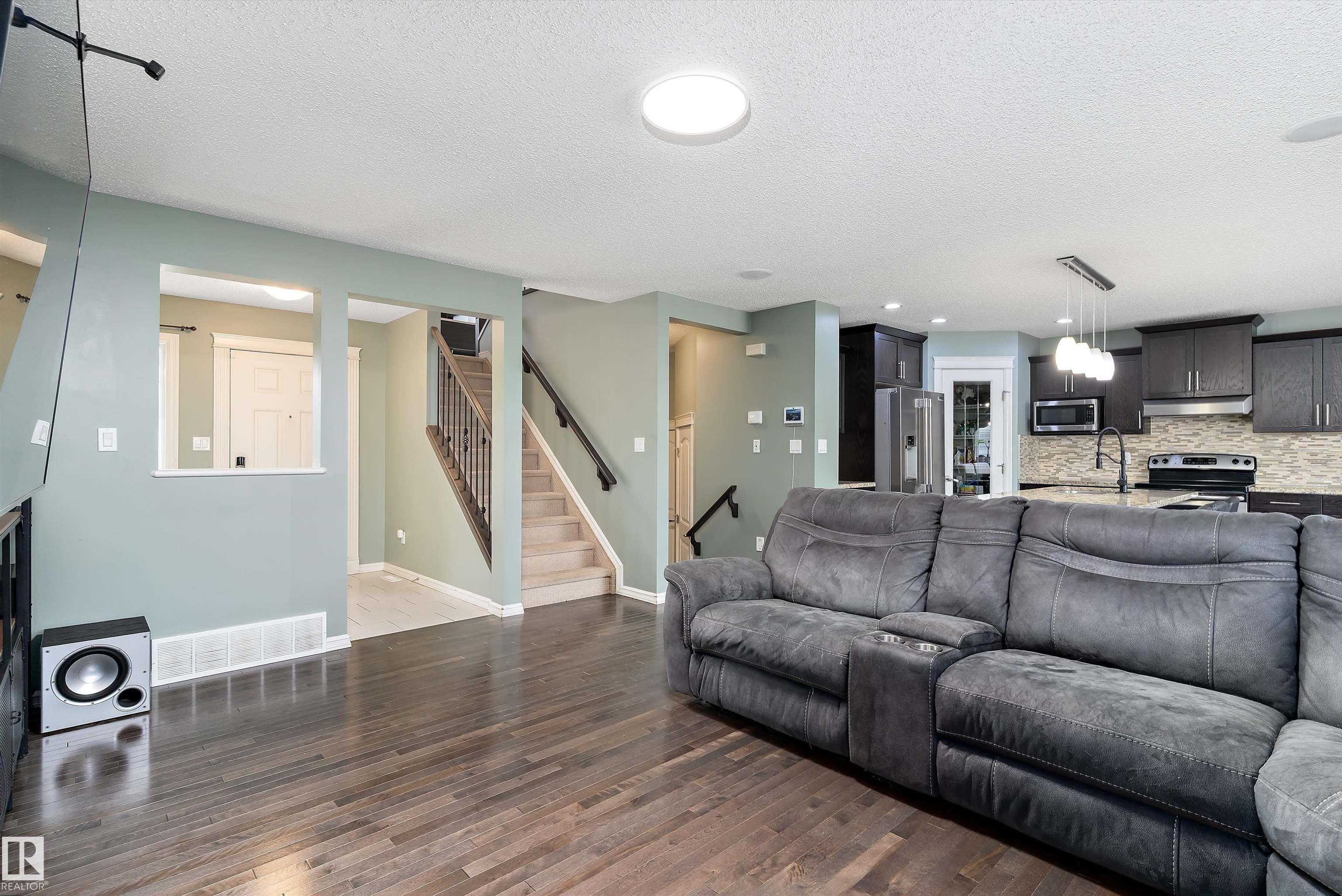 Photo 7 at 1332 72 Street SW, Summerside, Edmonton