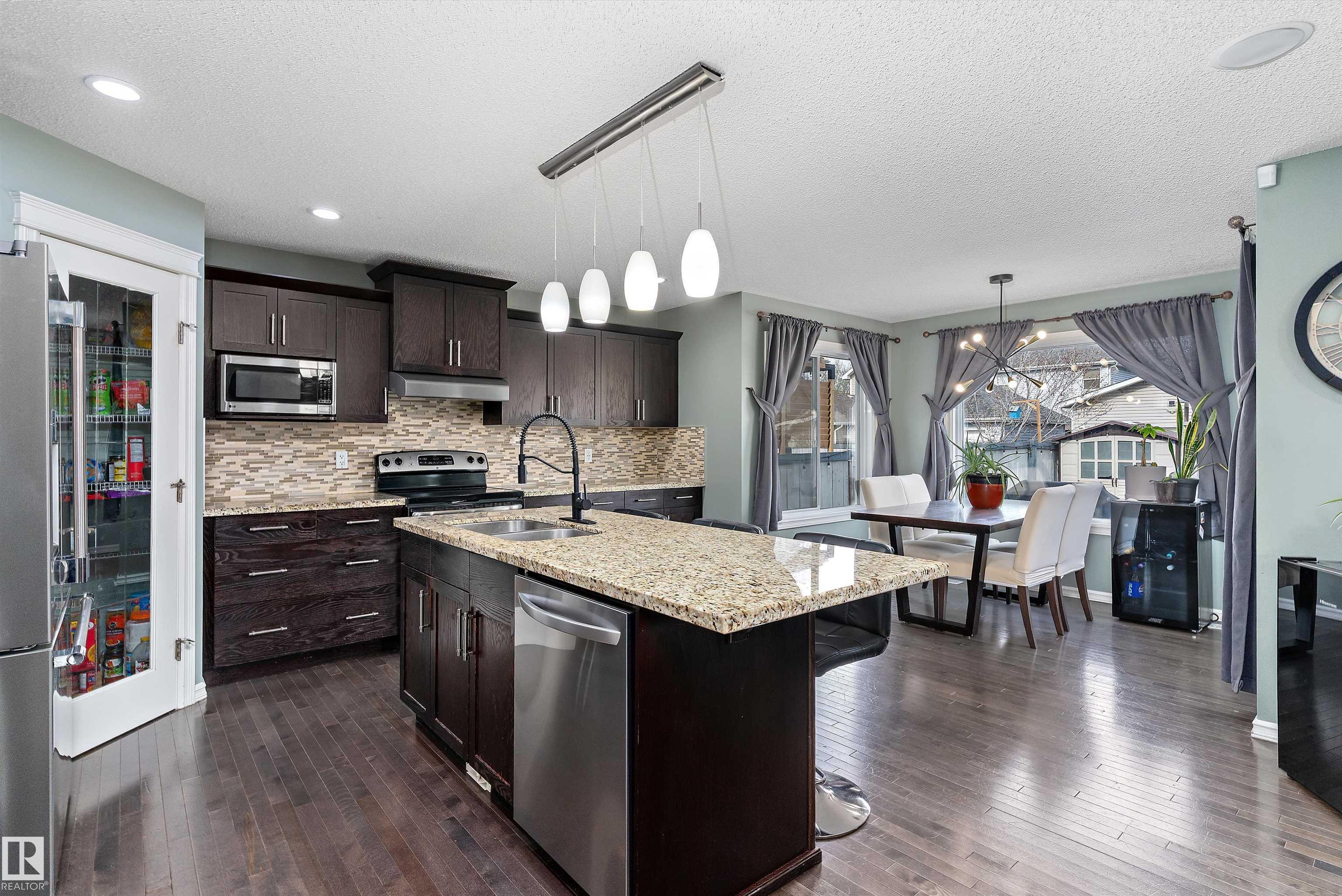 Photo 8 at 1332 72 Street SW, Summerside, Edmonton