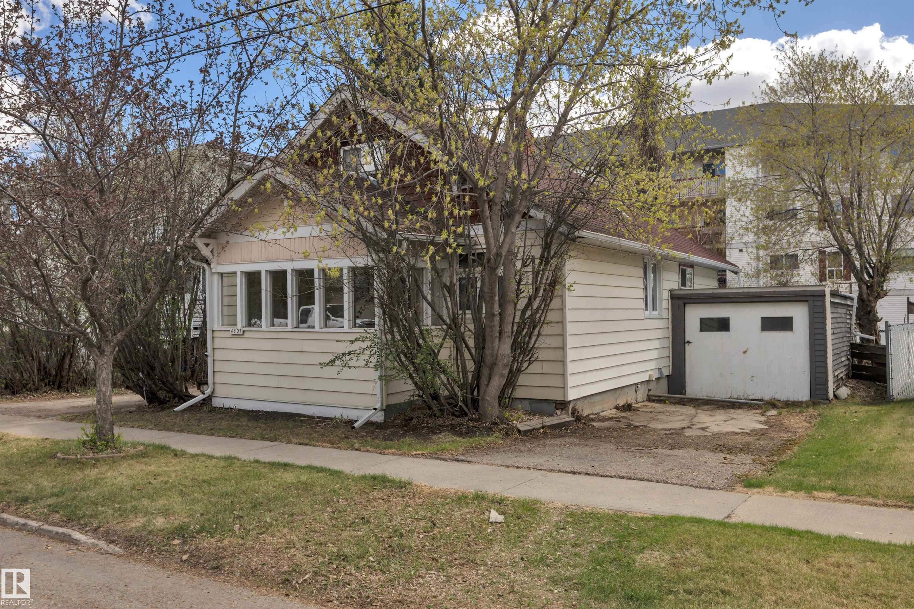 4907 48 Avenue, Central Business District, Leduc