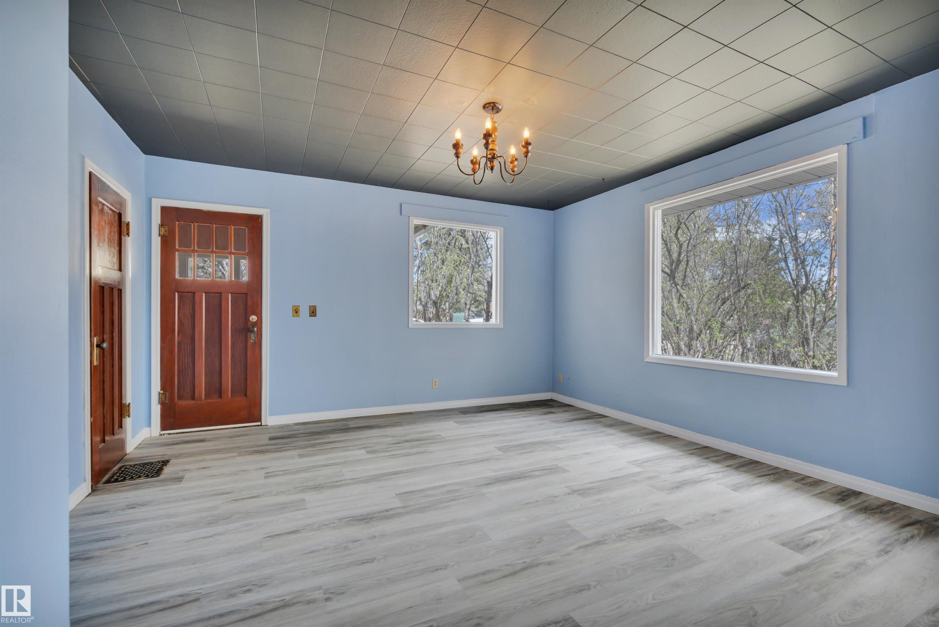 Photo 12 at 4907 48 Avenue, Central Business District, Leduc