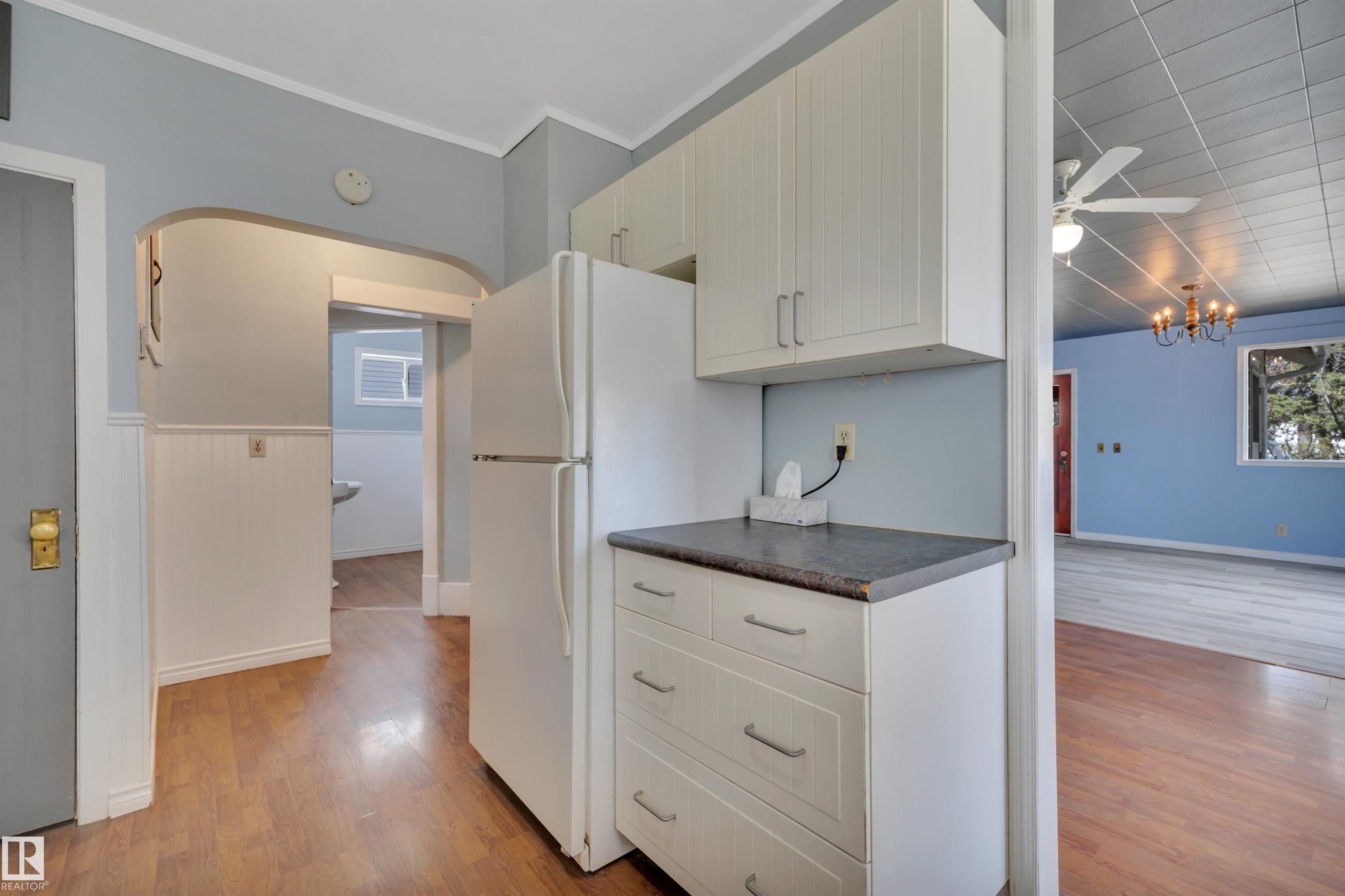 Photo 19 at 4907 48 Avenue, Central Business District, Leduc