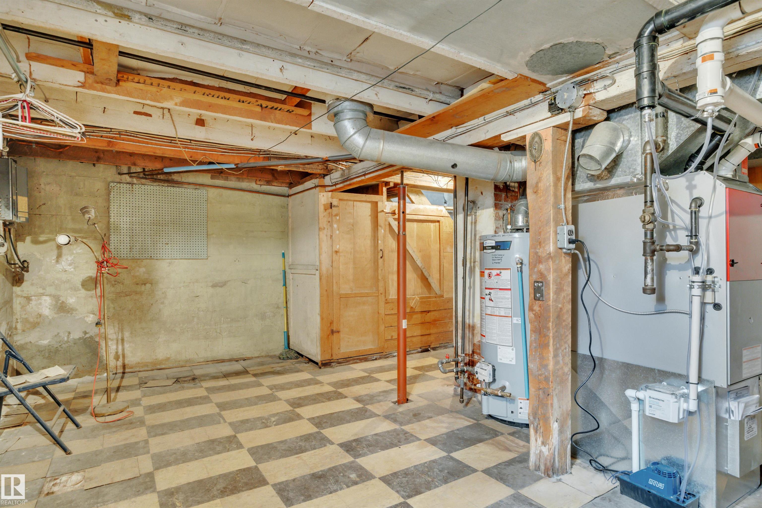 Photo 37 at 4907 48 Avenue, Central Business District, Leduc