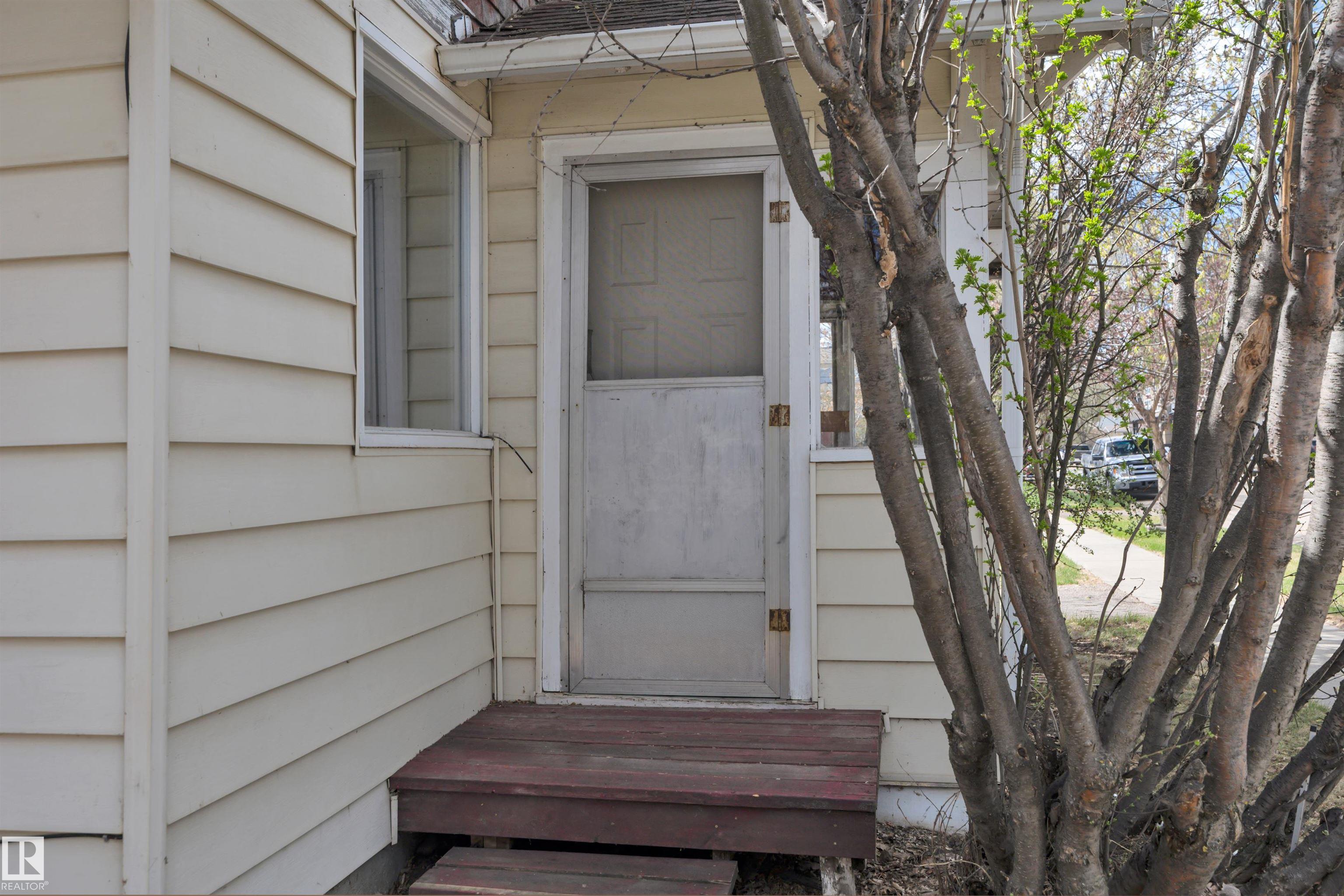 4907 48 Avenue, Central Business District, Leduc