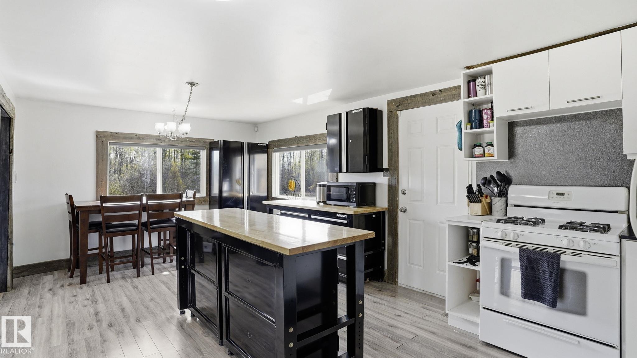 Photo 10 at 55 - 53426 Rge Road 41, Brookside Estates, Rural Parkland County