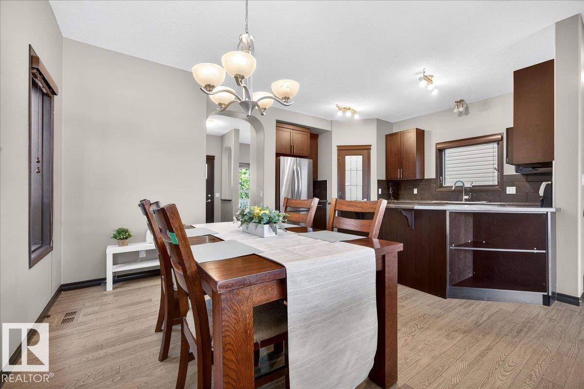 https://zimg.paragon.ice.com/ParagonImages/Property/PM/RAE/225400183/19/0/0/26a0058f39d4c99dc28a1f2a6ac36c1b/1/b8c90d66fcd943ada1d34aa22ac0cfa3/225400183-25af9b69-6fa1-46d5-a686-9d3f6fed5cb9.JPG