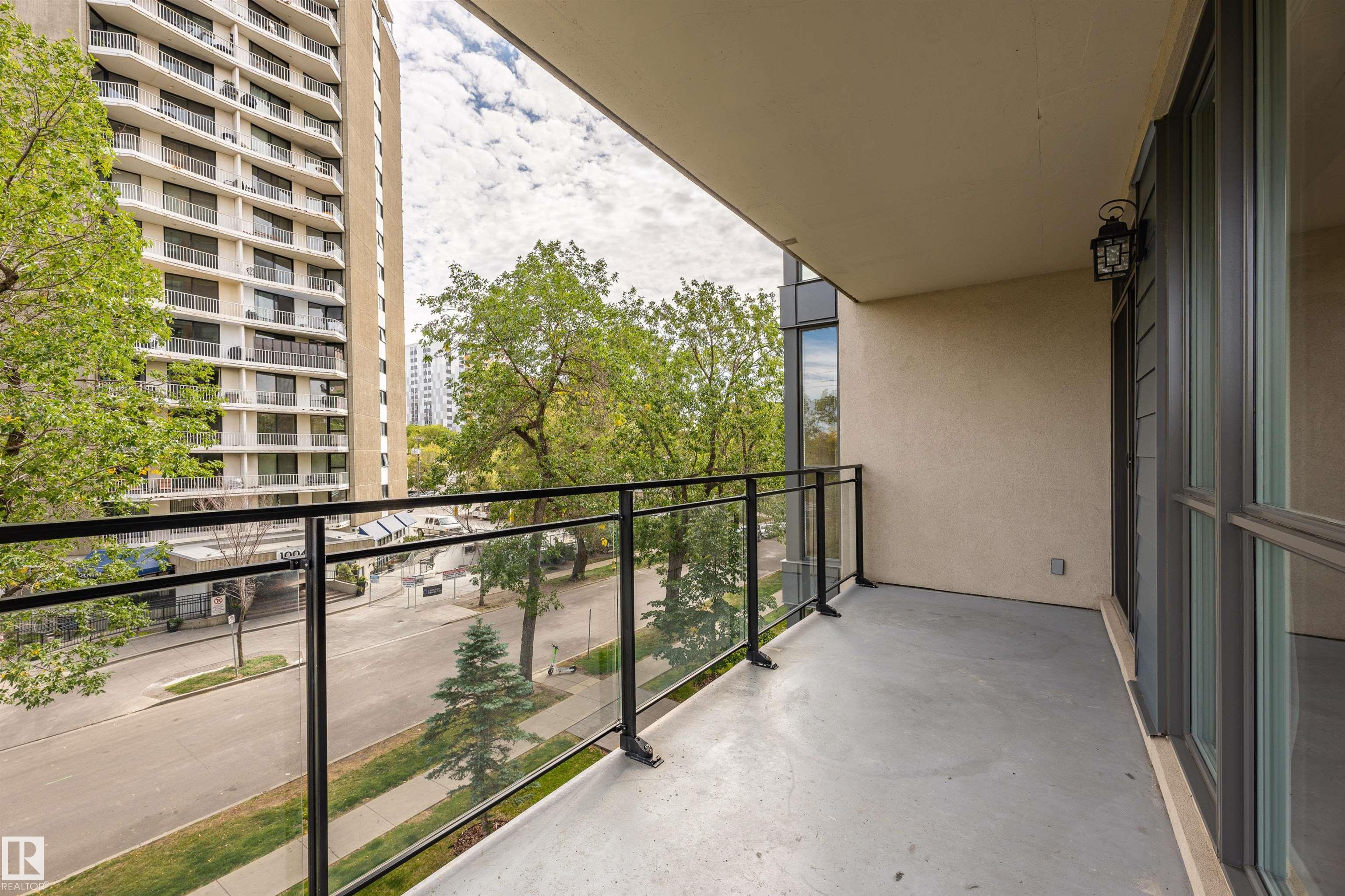 https://zimg.paragon.ice.com/ParagonImages/Property/PM/RAE/225400184/11/0/0/9dab6fdafe16114ae2d1ed2feaa305fd/1/49069280ef8cdb7c11e846d865365494/225400184-d2a0c18a-ea4a-44ca-8ea3-60805829b8d5.JPG