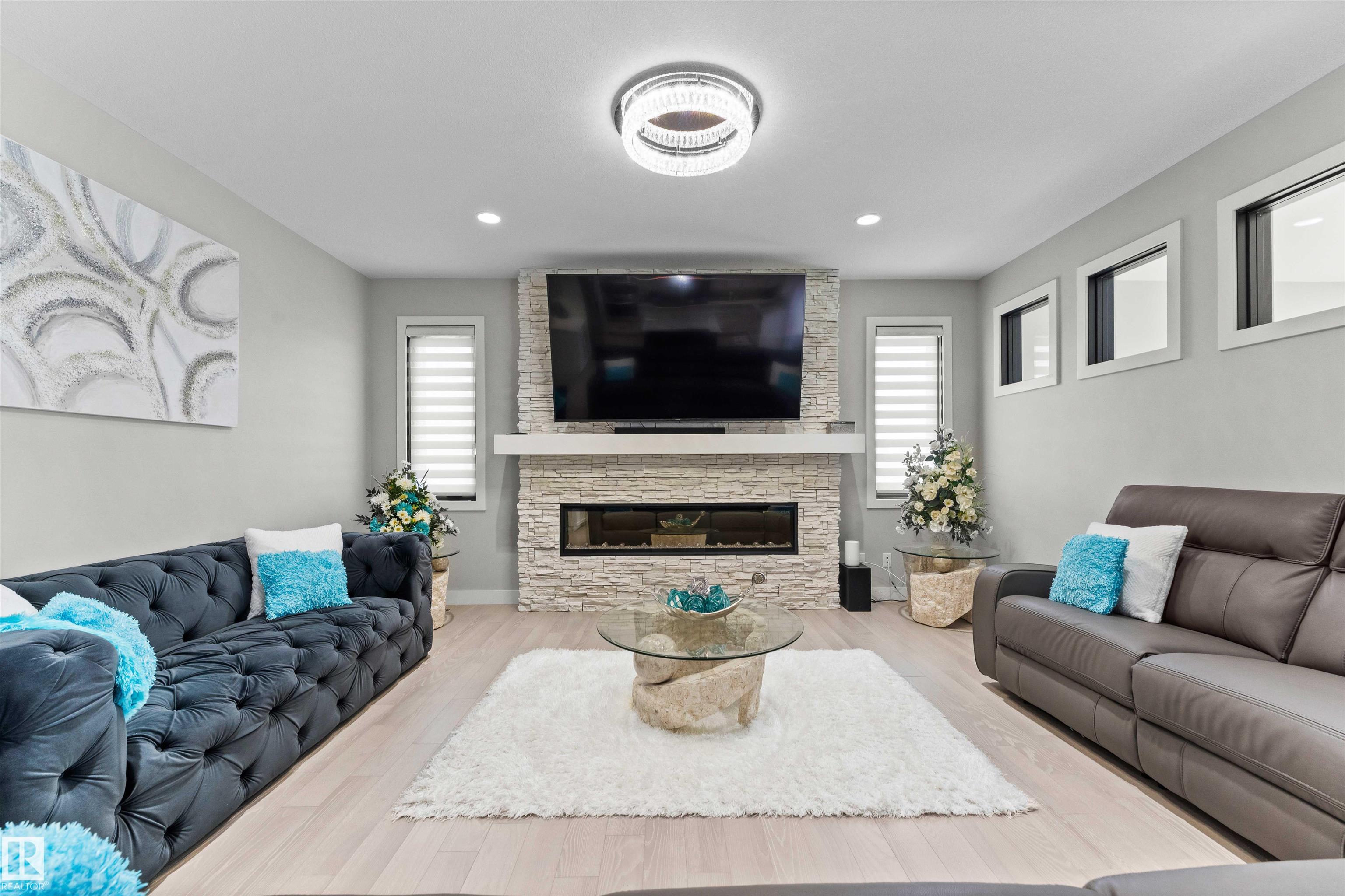 Photo 7 at 6813 Knox Loop SW, Keswick, Edmonton