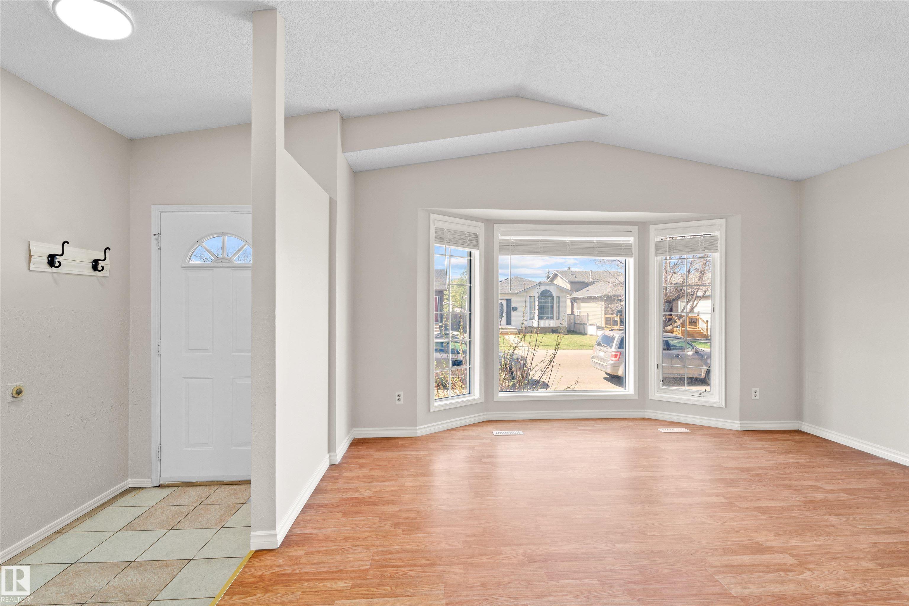 Picture for 255 KIRKWOOD AV NW
