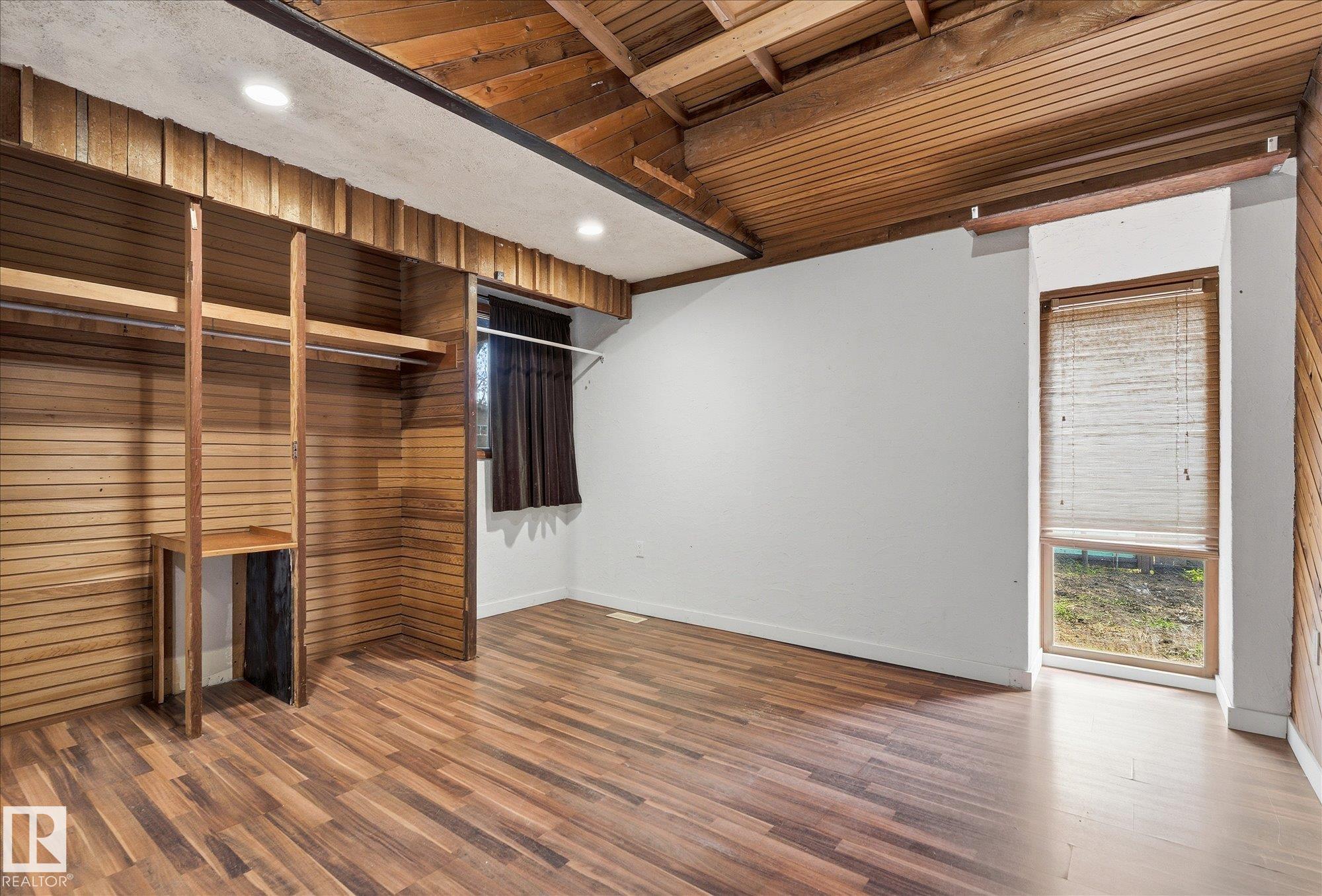 Photo 14 at 12216 60 Street NW, Montrose, Edmonton