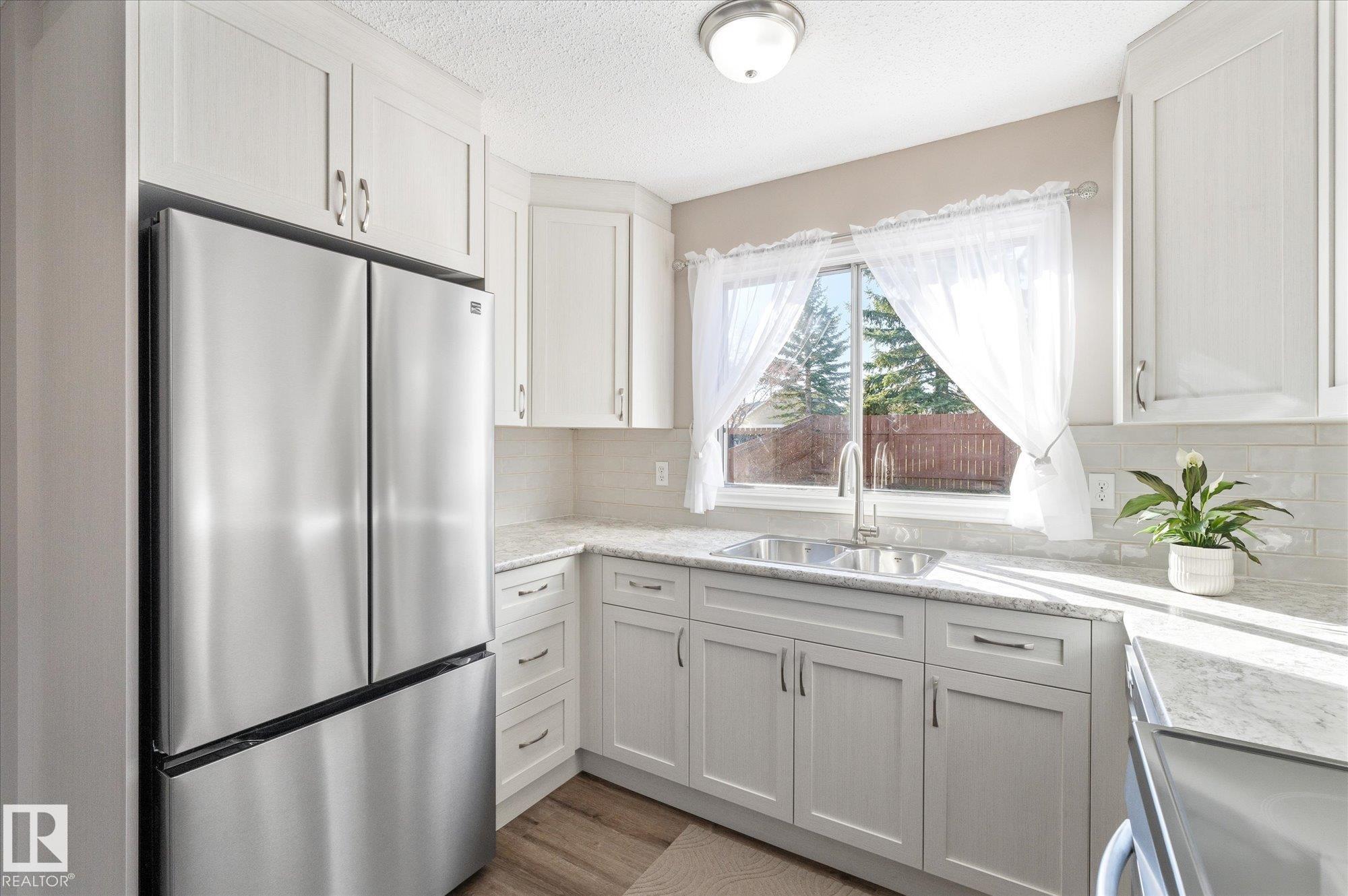 Photo 15 at 7929 95b Avenue, Pineview Fort Sask., Fort Saskatchewan