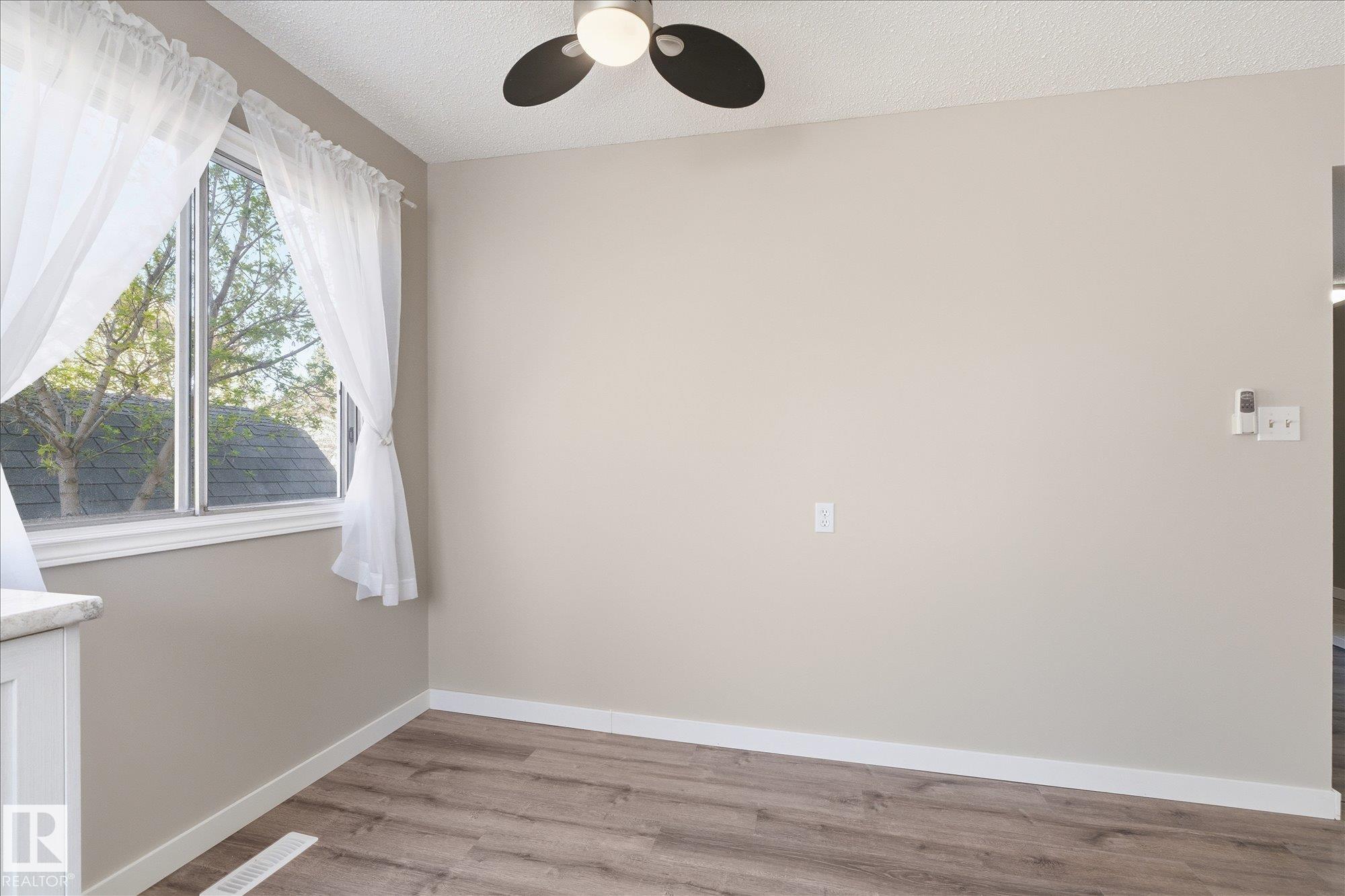 Photo 16 at 7929 95b Avenue, Pineview Fort Sask., Fort Saskatchewan