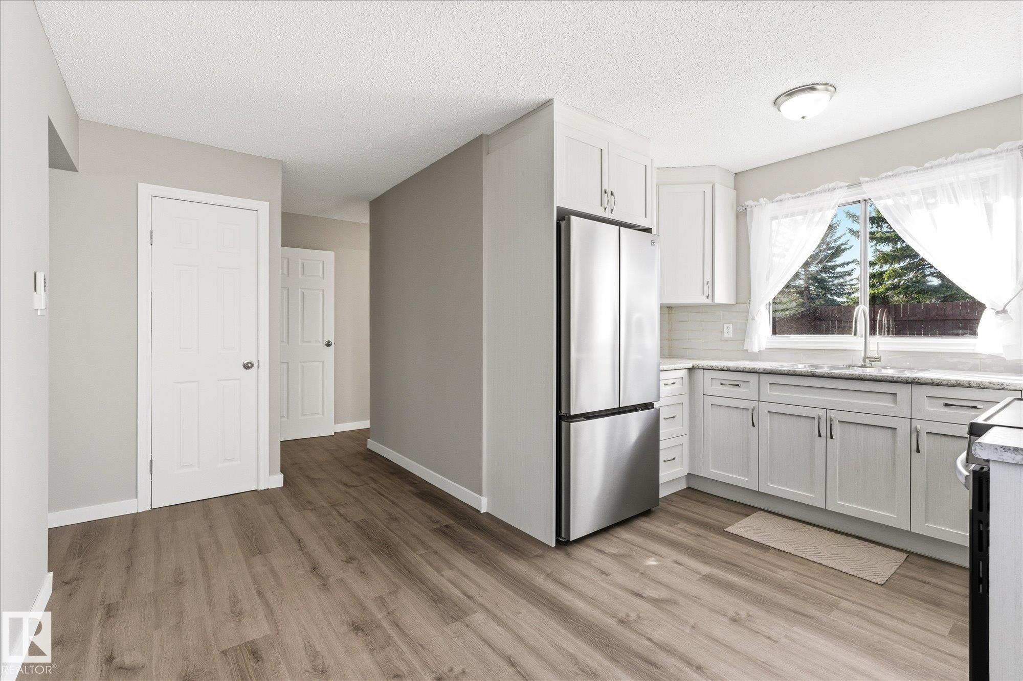 Photo 17 at 7929 95b Avenue, Pineview Fort Sask., Fort Saskatchewan