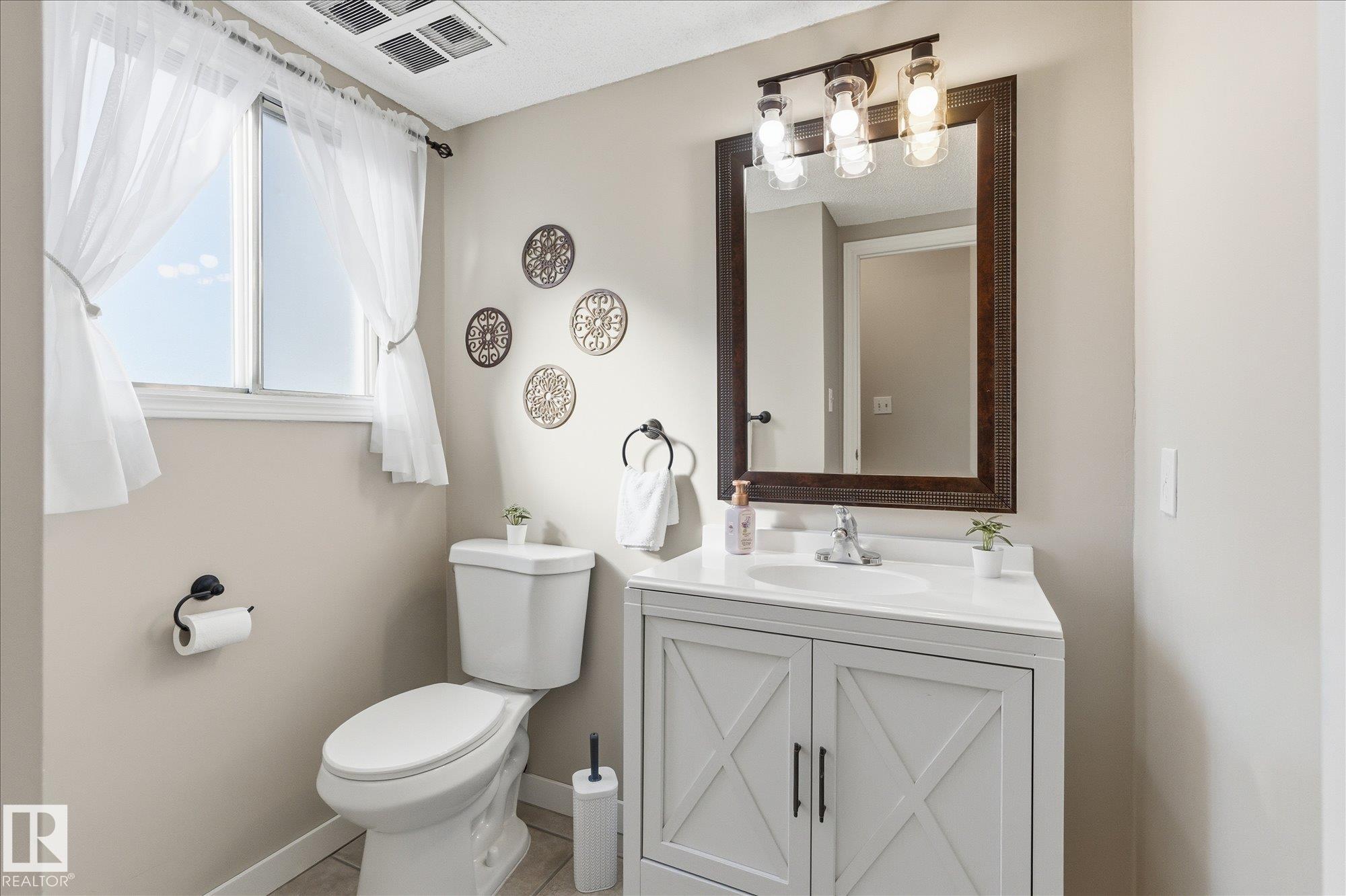 Photo 19 at 7929 95b Avenue, Pineview Fort Sask., Fort Saskatchewan