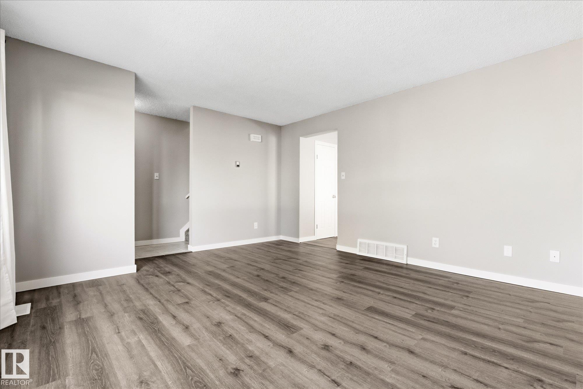 Photo 10 at 7929 95b Avenue, Pineview Fort Sask., Fort Saskatchewan